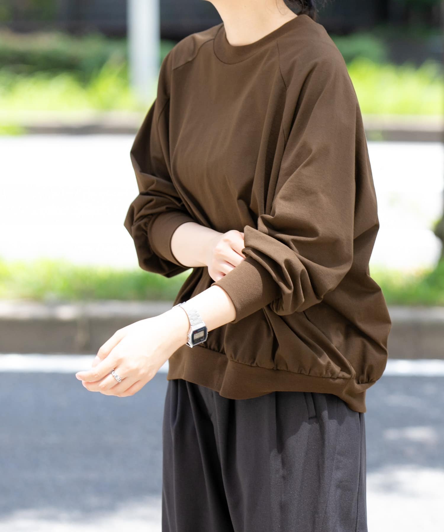 【アーバンリサーチ ドアーズ/URBAN RESEARCH DOORS】のWS DRY OUT LONG-SLEEVE T-SHIRTS インテリア・キッズ・メンズ・レディースファッション・服の通販 founy(ファニー) 　ファッション　Fashion　レディースファッション　Fashion for Women　トップス・カットソー　Cut & Sew Tops　シャツ・ブラウス・オフィスカジュアル　Elegant Blouses & Button-Ups　ロングTシャツ・Tシャツ　Longline T-Shirts & Tees　2025年　2025　2025-2026秋冬・A/W　Autumn/Winter 2025–26 AW25–26　冬　Winter / This Winter　スリーブ　Sleeve, Long Sleeve / Short Sleeve　ドレープ　Drape, Draping Fabric　ロング　Long, Long-Length　人気　Popular, Best Seller　吸水　Absorbent, Quick-Dry　A/W・秋冬　Autumn/Winter　ブラウンカーキ|ID: prp329100004693852 ipo3291000000034444896