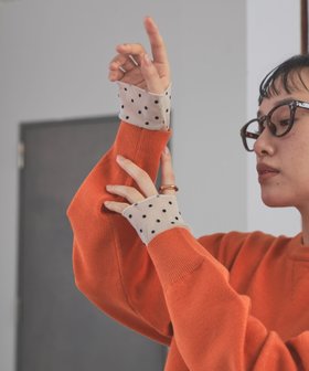 【アーバンリサーチ ドアーズ/URBAN RESEARCH DOORS】の袖ドット柄切替ロングTシャツ 人気、トレンドファッション・服の通販 founy(ファニー) ファッション Fashion レディースファッション Fashion for Women トップス・カットソー Cut & Sew Tops シャツ・ブラウス・オフィスカジュアル Elegant Blouses & Button-Ups ロングTシャツ・Tシャツ Longline T-Shirts & Tees 2025年 2025 2025-2026秋冬・A/W Autumn/Winter 2025–26 AW25–26 冬 Winter / This Winter インナー Innerwear カットソー Cut and Sewn Top シンプル Simple, Minimal ジャケット Jacket, Outerwear チュール Tulip, Tulip Motif トレンド Trend, Trending Now ドット Polka Dot, Dot Pattern ベーシック Basic, Essential ロング Long, Long-Length 切替 Switching, Contrast Panel 日本製 Made In Japan A/W・秋冬 Autumn/Winter |ID:prp329100004693857