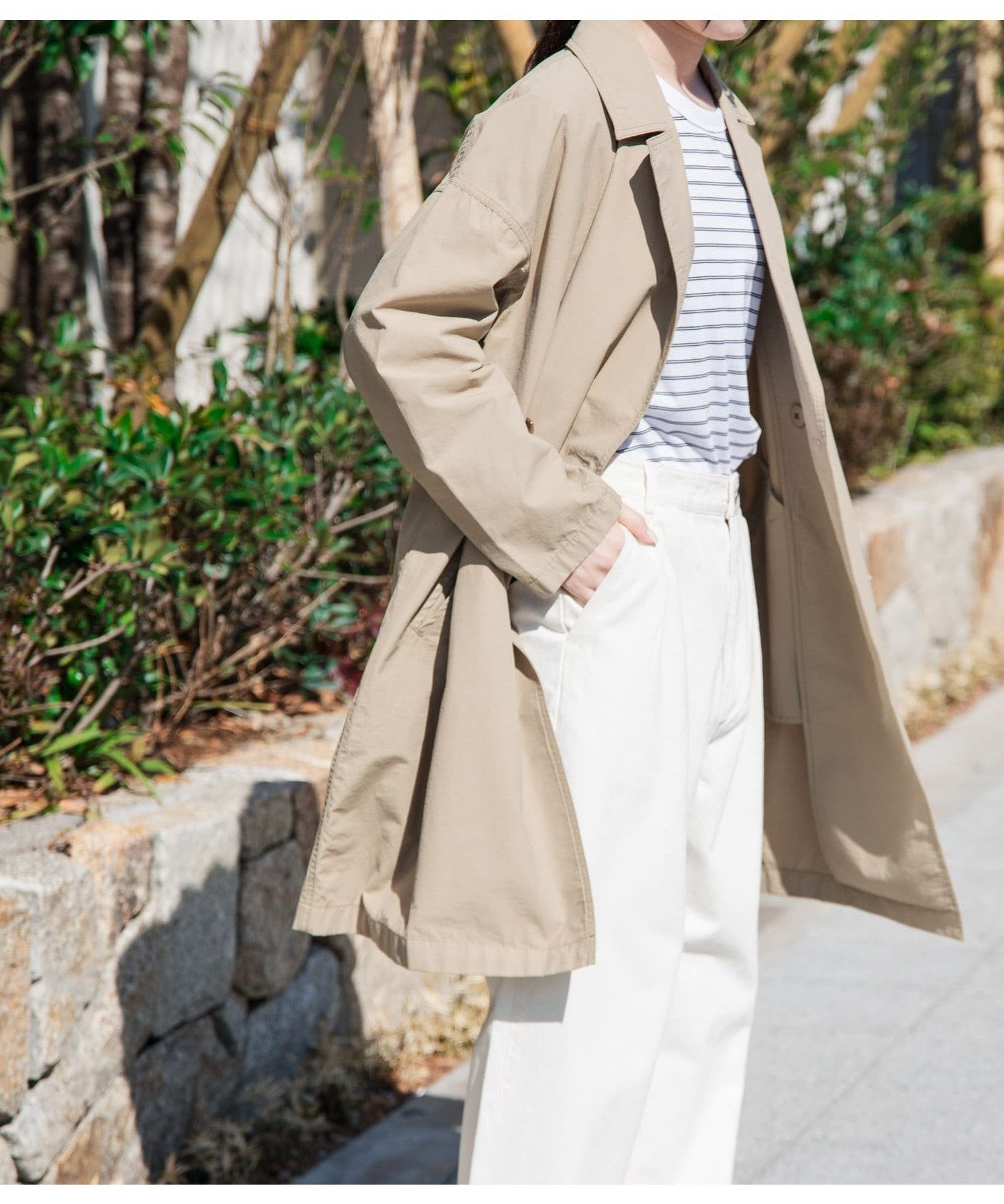 【アーバンリサーチ ドアーズ/URBAN RESEARCH DOORS】のFORK SPOON オーバーライトミドルコート インテリア・キッズ・メンズ・レディースファッション・服の通販 founy(ファニー) 　ファッション　Fashion　レディースファッション　Fashion for Women　アウター　Coat / Outerwear Collection　コート・ロングコート・ピーコート　Long Coats, Peacoats & More　今季　This Season, Current Season　ダブル　Double, Double-Breasted　人気　Popular, Best Seller　バランス　Balance, Style Balance　ベーシック　Basic, Essential　ミドル　Middle Length, Mid Height　ロング　Long, Long-Length　楽ちん　Easy Fit, Comfortable　ワイド　Wide, Wide Fit　S/S・春夏　SS, Spring/Summer, Warm Season　夏　Summer　エレガント 上品　Elegant　2025年　2025　2025春夏・S/S　Spring/Summer 2025 SS25　BEIGE|ID: prp329100004693893 ipo3291000000033892898