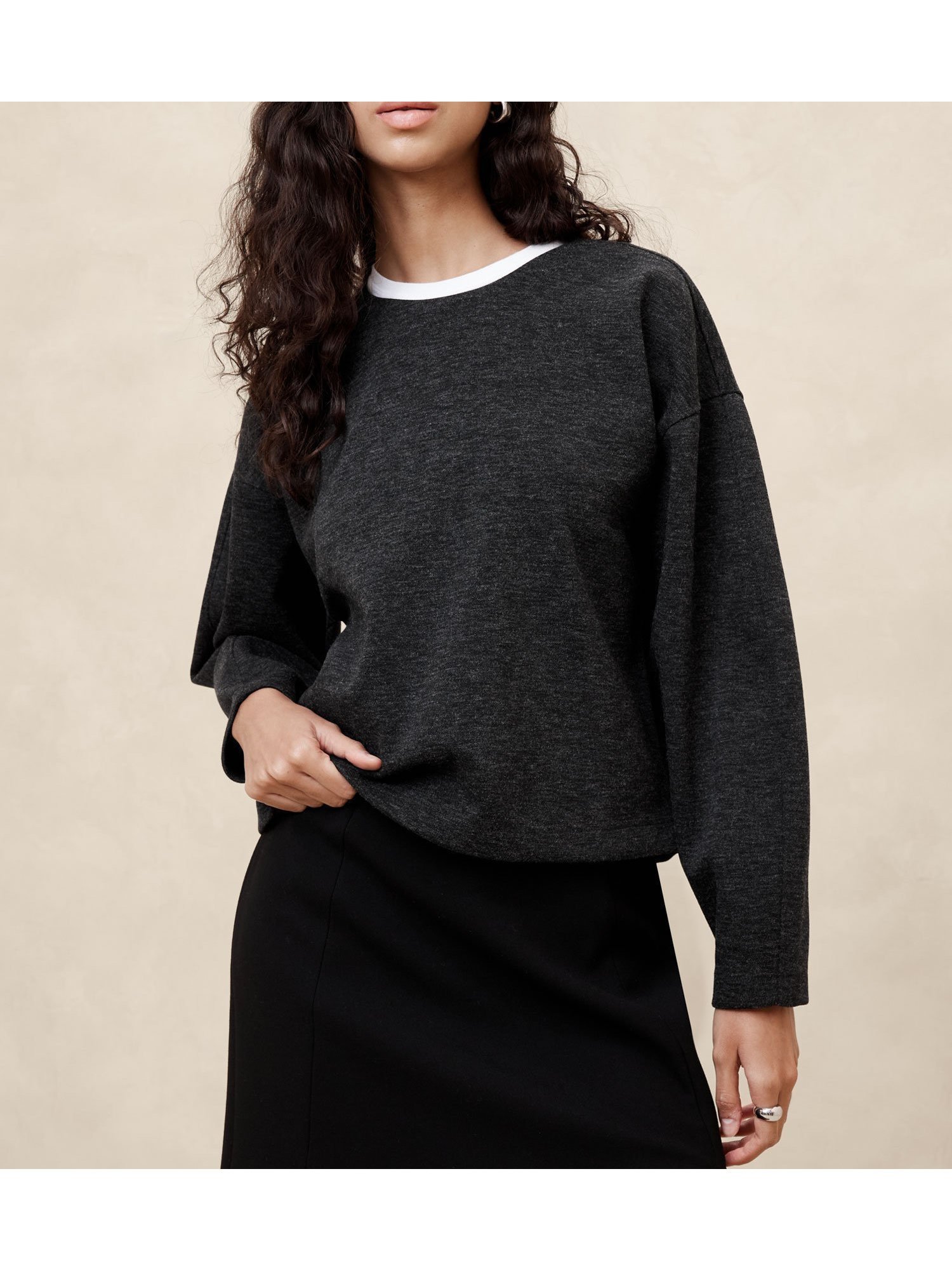 【バナナリパブリック ファクトリーストア/BANANA REPUBLIC FACTORY STORE】のBANANA REPUBLIC FACTORY STORE コクーンスウェットシャツ インテリア・キッズ・メンズ・レディースファッション・服の通販 founy(ファニー) 　ファッション　Fashion　レディースファッション　Fashion for Women　トップス・カットソー　Cut & Sew Tops　シャツ・ブラウス・オフィスカジュアル　Elegant Blouses & Button-Ups　レディースパーカー・カジュアルフーディー　Casual Hoodies & Sweatshirts　スウェット・クルーネックトップス　Sweatshirts & Crewnecks / Relaxed Fit Sweat Tops　ジャケット　Jacket, Outerwear　ストレート　Straight, Straight Cut　スリーブ　Sleeve, Long Sleeve / Short Sleeve　ベスト　Vest, Waistcoat　ロング　Long, Long-Length　MEDIUM GREY HEATHER|ID: prp329100004693938 ipo3291000000033893418