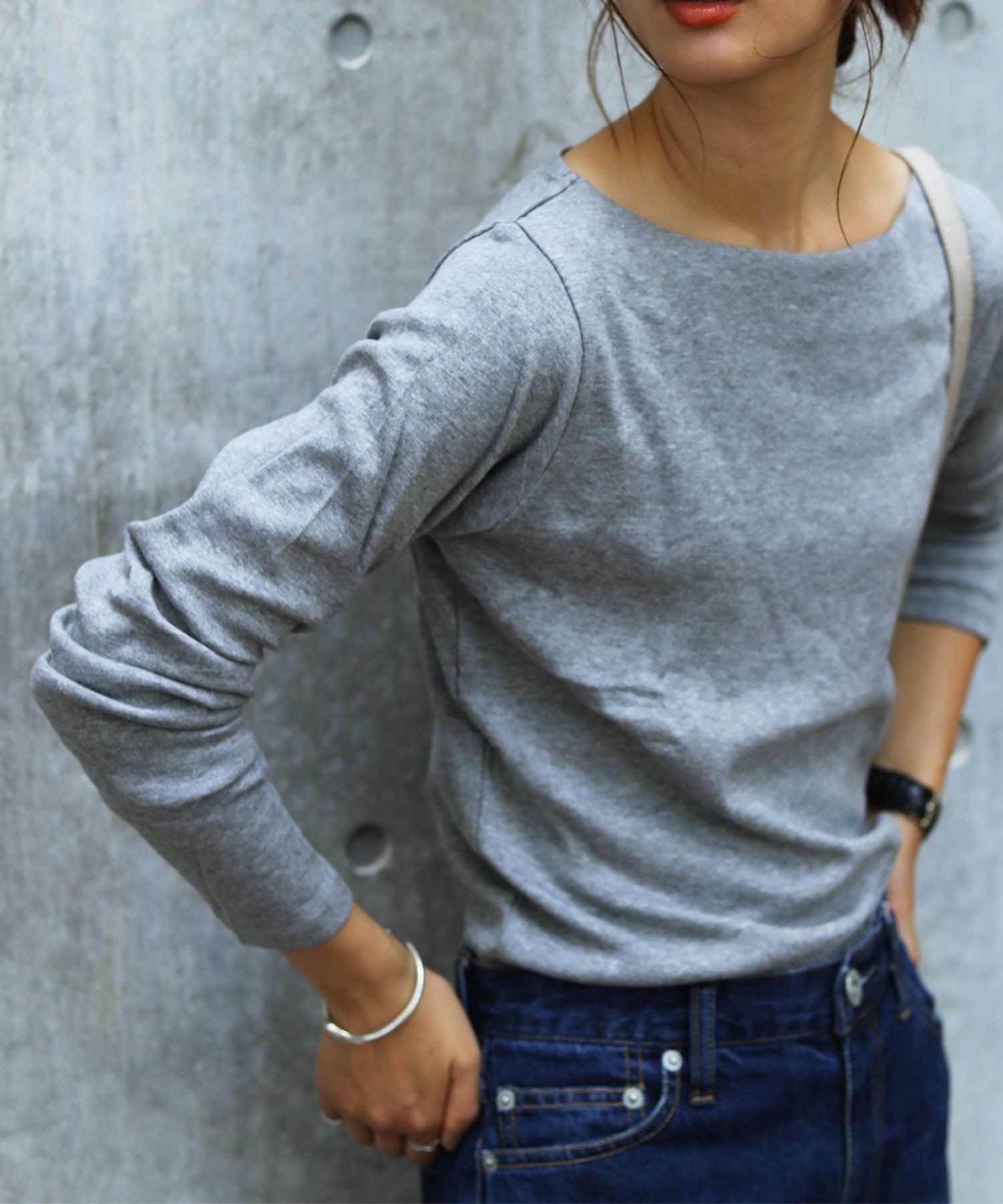 【ビーフラット/bflat】のフライスボートネックロンT トップス カットソー 長袖 綿 綿100 インテリア・キッズ・メンズ・レディースファッション・服の通販 founy(ファニー) 　ファッション　Fashion　レディースファッション　Fashion for Women　トップス・カットソー　Cut & Sew Tops　ロングTシャツ・Tシャツ　Longline T-Shirts & Tees　カットソー・ベーシックTシャツ　Cut-and-Sewn Tops / Stretch Tees & Basics　カットソー　Cut and Sewn Top　定番　Standard, Basic Item　長袖　Long Sleeve, Full Sleeve　杢グレー|ID: prp329100004693942 ipo3291000000034290070