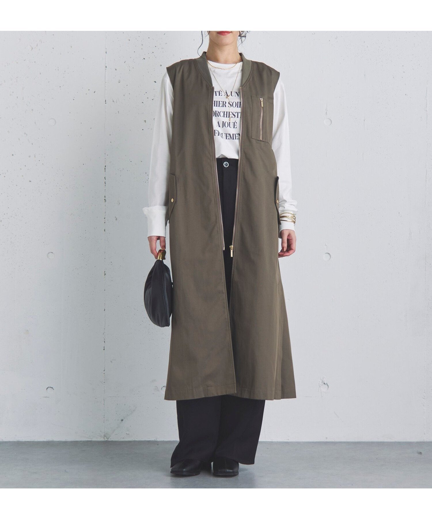 【ドゥ アルシーヴ/Doux archives】のロングMA-1 ジレ インテリア・キッズ・メンズ・レディースファッション・服の通販 founy(ファニー) 　ファッション　Fashion　レディースファッション　Fashion for Women　アウター　Coat / Outerwear Collection　MA-1ジャケット　MA-1 Bomber Jackets / Flight Jackets　トップス・カットソー　Cut & Sew Tops　ベスト&ジレ / 重ね着スタイル　Vests & Gilets　ギャザー　Gathered, Ruffled　ジップ　Zip, Zipper　スリット　Slit, Slit Detail　フロント　Front, Front Design　ロング　Long, Long-Length　人気　Popular, Best Seller　MOCHA|ID: prp329100004693952 ipo3291000000033893669