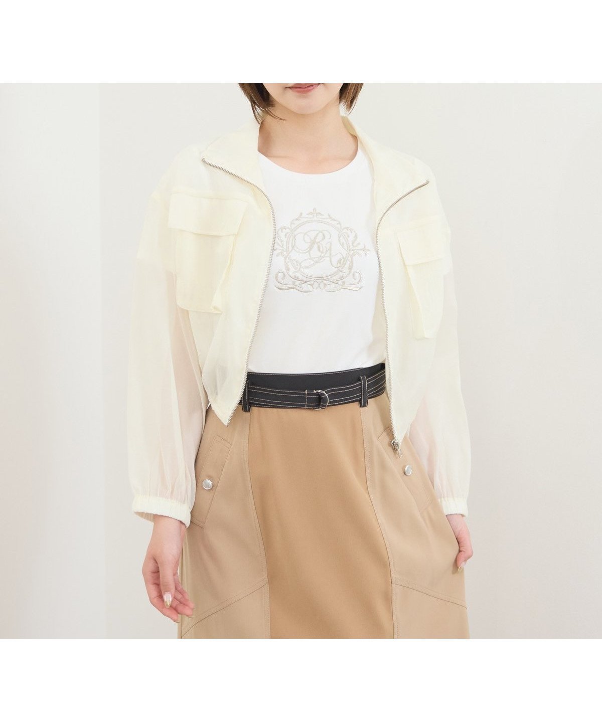 【レディアゼル/REDYAZEL】のフロントポケットシアージャケット インテリア・キッズ・メンズ・レディースファッション・服の通販 founy(ファニー) 　ファッション　Fashion　レディースファッション　Fashion for Women　アウター　Coat / Outerwear Collection　レディースジャケット・軽アウター　Jackets　シアー　Sheer, See-Through　ショート　Short, Short Length　ジップアップ　Zip-Up, Full Zip　スタンド　Stand Collar, Upright Stand　デニム　Denim, Jeans Material　ドローコード　Drawcord, Drawstring Cord　フレア　Flare, Flared　フロント　Front, Front Design　ブルゾン　Blouson, Bomber Jacket　ポケット　Pocket, Pocket Detail　夏　Summer　ベージュ|ID: prp329100004694018 ipo3291000000033894251