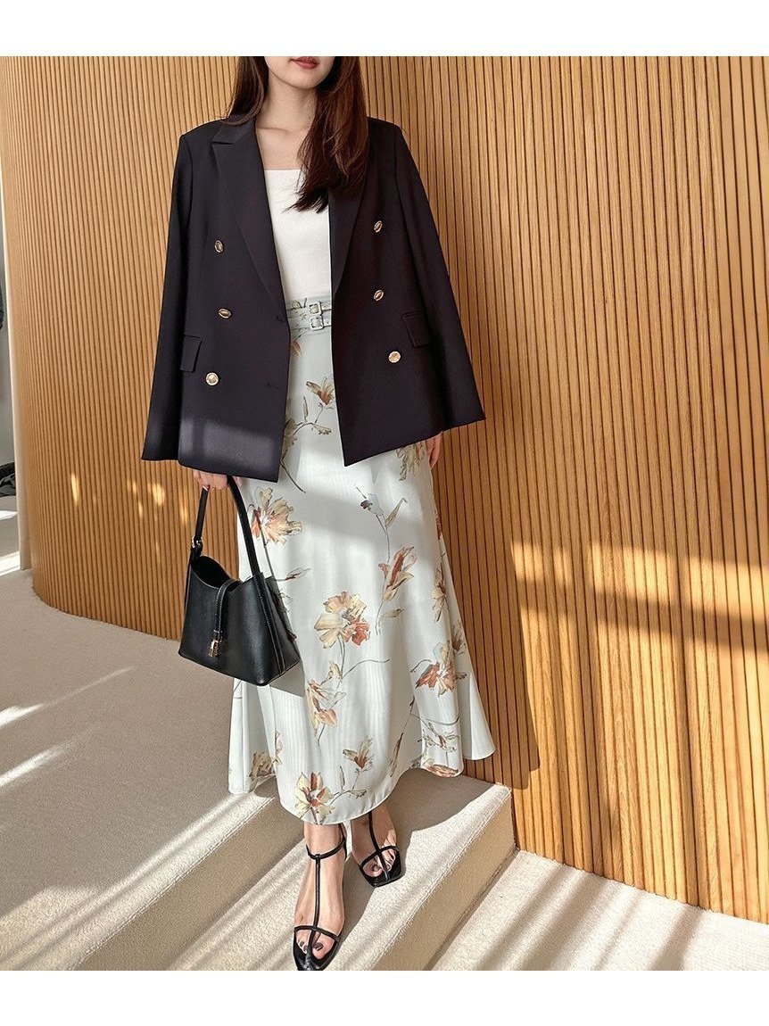 【スナイデル/SNIDEL】のダブルベルトプリントスカート インテリア・キッズ・メンズ・レディースファッション・服の通販 founy(ファニー) 　ファッション　Fashion　レディースファッション　Fashion for Women　スカート　Skirts　ベルト&ウエストマーク　Belts & Waist Accessories　ウェーブ　Wavy Pattern　エレガント 上品　Elegant　春　Spring　スリット　Slit, Slit Detail　とろみ　Fluid, Flowy Fabric　トレンド　Trend, Trending Now　フィット　Fit, Slim Fit　フェミニン　Feminine, Girly　フラワー　Flower, Floral　フレア　Flare, Flared　プリント　Print, Printed Pattern　ロング　Long, Long-Length　おすすめ　Recommended / Our Picks　MNT[021]|ID: prp329100004694020 ipo3291000000033894263