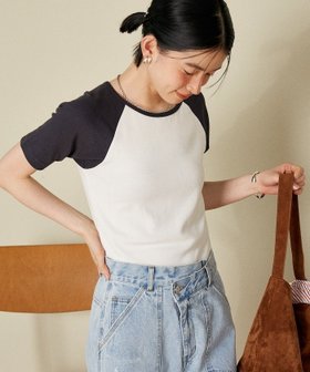 【フリークスストア/FREAK'S STORE】 バレエネック 配色ラグランTシャツ 25SS人気、トレンドファッション・服の通販 founy(ファニー) ファッション Fashion レディースファッション Fashion for Women トップス・カットソー Cut & Sew Tops シャツ・ブラウス・オフィスカジュアル Elegant Blouses & Button-Ups ロングTシャツ・Tシャツ Longline T-Shirts & Tees 2025年 2025 2025春夏・S/S Spring/Summer 2025 SS25 コンパクト Compact, Small Size デコルテ Décolleté, Neckline トレンド Trend, Trending Now バランス Balance, Style Balance バレエ Ballet, Ballet Style フィット Fit, Slim Fit 夏 Summer S/S・春夏 SS, Spring/Summer, Warm Season |ID:prp329100004694042