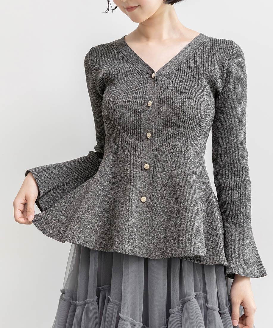 【ランダ/RANDA】のペプラムニットカーディガン インテリア・キッズ・メンズ・レディースファッション・服の通販 founy(ファニー) 　ファッション　Fashion　レディースファッション　Fashion for Women　トップス・カットソー　Cut & Sew Tops　ニット　Knit Tops & Sweaters　カーディガン・羽織り　Layered Style Cardigans　おすすめ　Recommended / Our Picks　カーディガン　Cardigan, Knitwear　シェイプ　Shape, Slim Fit　フォルム　Silhouette, Form　フロント　Front, Front Design　ペプラム　Peplum, Flared Hem　GRAY|ID: prp329100004694053 ipo3291000000033894581