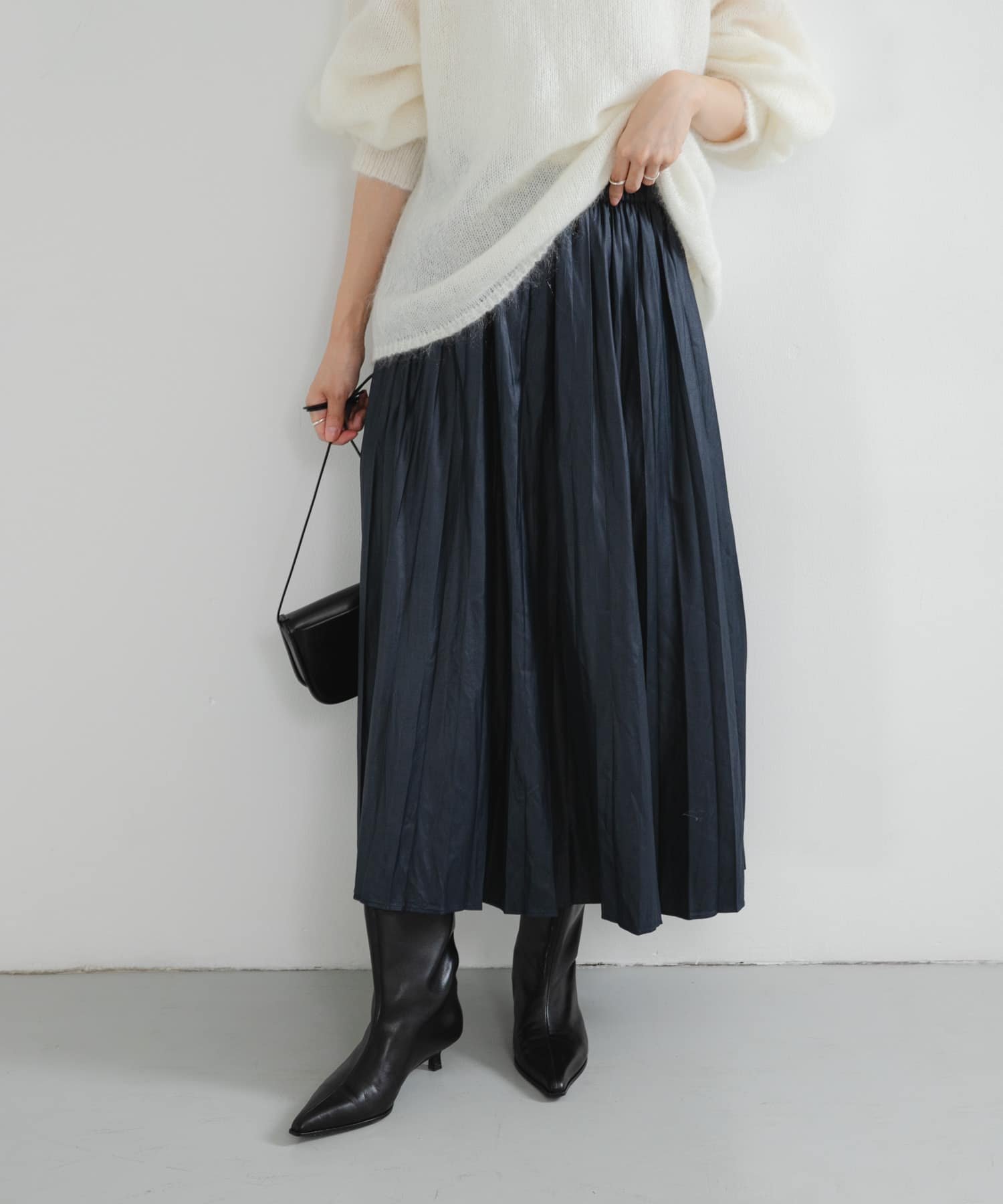 【アーバンリサーチ/URBAN RESEARCH】のチンツプリーツスカート インテリア・キッズ・メンズ・レディースファッション・服の通販 founy(ファニー) 　ファッション　Fashion　レディースファッション　Fashion for Women　スカート　Skirts　プリーツスカート / 上品フェミニンスタイル　Pleated Skirts　2025年　2025　2025-2026秋冬・A/W　Autumn/Winter 2025–26 AW25–26　冬　Winter / This Winter　ショート　Short, Short Length　ソックス　Socks, Hosiery　プリーツ　Pleats, Pleated　ポケット　Pocket, Pocket Detail　エレガント 上品　Elegant　A/W・秋冬　Autumn/Winter　ネイビー|ID: prp329100004694079 ipo3291000000033894709
