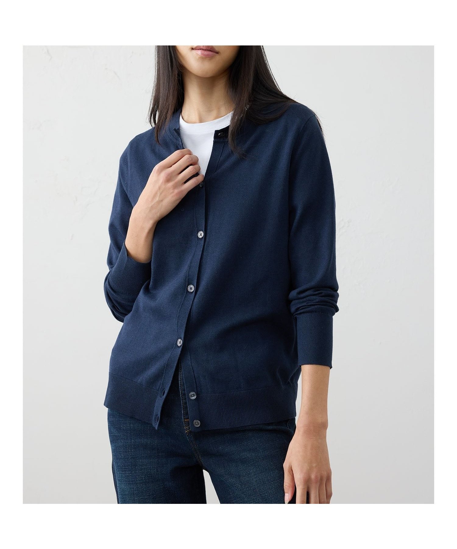 【バナナリパブリック ファクトリーストア/BANANA REPUBLIC FACTORY STORE】のBANANA REPUBLIC FACTORY STORE 日本限定 クルーネックカーディガン インテリア・キッズ・メンズ・レディースファッション・服の通販 founy(ファニー) 　ファッション　Fashion　レディースファッション　Fashion for Women　トップス・カットソー　Cut & Sew Tops　カーディガン・羽織り　Layered Style Cardigans　カーディガン　Cardigan, Knitwear　フィット　Fit, Slim Fit　ベーシック　Basic, Essential　PREPPY_NAVY|ID: prp329100004694118 ipo3291000000033894927