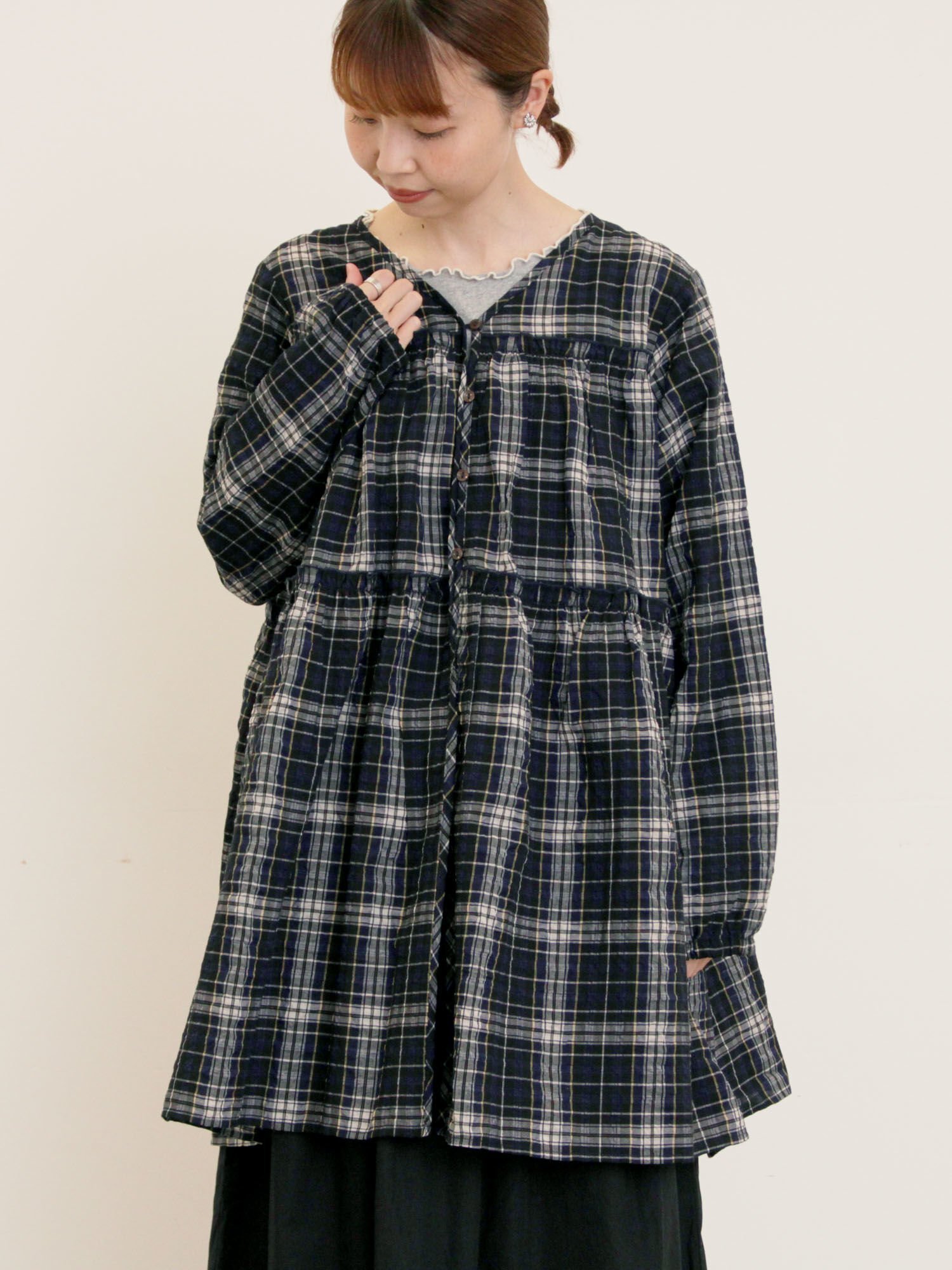 【サマンサモスモス/Samansa Mos2】の◎サッカーチェックチュニック インテリア・キッズ・メンズ・レディースファッション・服の通販 founy(ファニー) 　ファッション　Fashion　レディースファッション　Fashion for Women　トップス・カットソー　Cut & Sew Tops　サッカー　Seersucker, Summer Fabric　チェック　Check, Plaid, Tartan　チュニック　Tunic, Long Top　デニム　Denim, Jeans Material　リラックス　Relax, Relaxed Fit　レギンス　Leggings, Stretch Pants　ネイビー|ID: prp329100004694135 ipo3291000000033895022