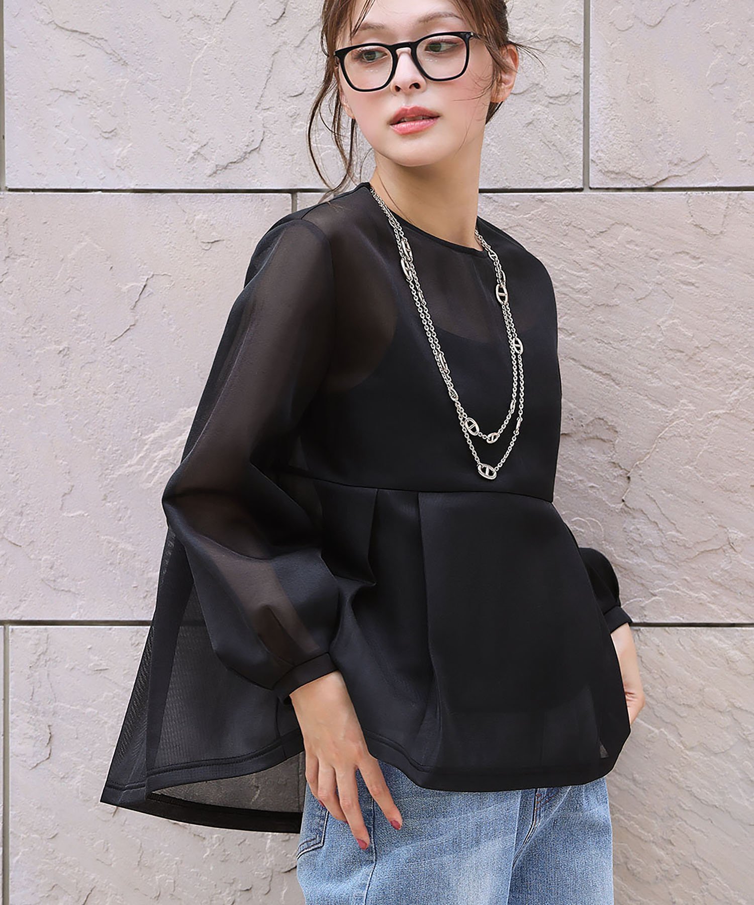 【ガール/GIRL】のシアー ペプラム チュニック ブラウス インテリア・キッズ・メンズ・レディースファッション・服の通販 founy(ファニー) 　ファッション　Fashion　レディースファッション　Fashion for Women　トップス・カットソー　Cut & Sew Tops　シャツ・ブラウス・オフィスカジュアル　Elegant Blouses & Button-Ups　シアー　Sheer, See-Through　センター　Center, Center Line　チュニック　Tunic, Long Top　デニム　Denim, Jeans Material　トレンド　Trend, Trending Now　バランス　Balance, Style Balance　ペプラム　Peplum, Flared Hem　夏　Summer　秋　Autumn　BK|ID: prp329100004694253 ipo3291000000033895887