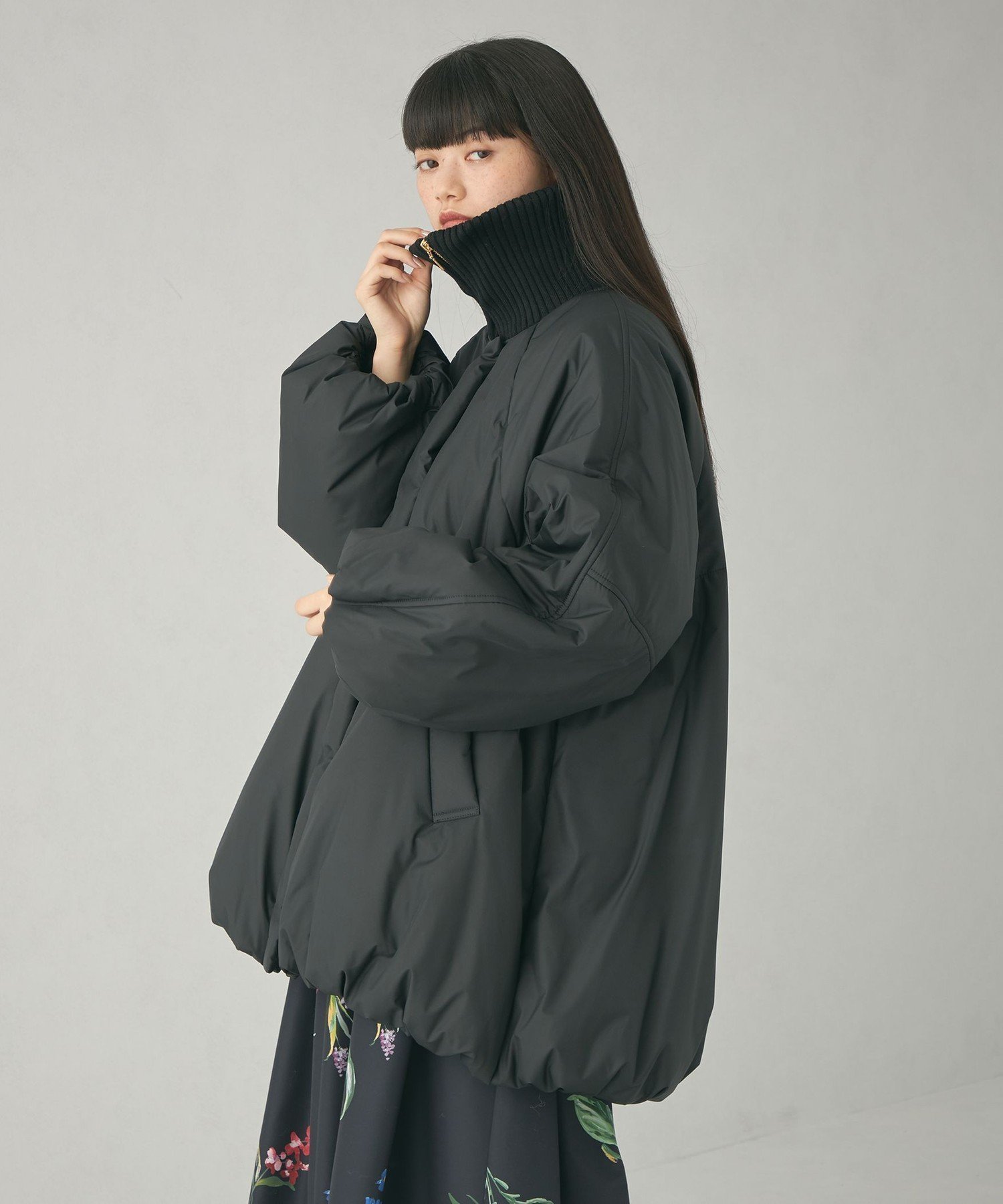 【ユナイテッドアローズ/UNITED ARROWS】のEMMEL REFINES EM コクーン バッティング コート インテリア・キッズ・メンズ・レディースファッション・服の通販 founy(ファニー) 　ファッション　Fashion　レディースファッション　Fashion for Women　アウター　Coat / Outerwear Collection　コート・ロングコート・ピーコート　Long Coats, Peacoats & More　秋　Autumn　コクーン　Cocoon, Cocoon Silhouette　コンパクト　Compact, Small Size　タフタ　Taffeta, Structured Fabric　トレンド　Trend, Trending Now　バランス　Balance, Style Balance　フィット　Fit, Slim Fit　フェミニン　Feminine, Girly　ブルゾン　Blouson, Bomber Jacket　ボトム　Bottoms, Lower Wear　ロング　Long, Long-Length　冬　Winter / This Winter　おすすめ　Recommended / Our Picks　2024年　2024　2024-2025秋冬・A/W　Autumn/Winter 2024–25 AW24–25　BLACK|ID: prp329100004694391 ipo3291000000033896882