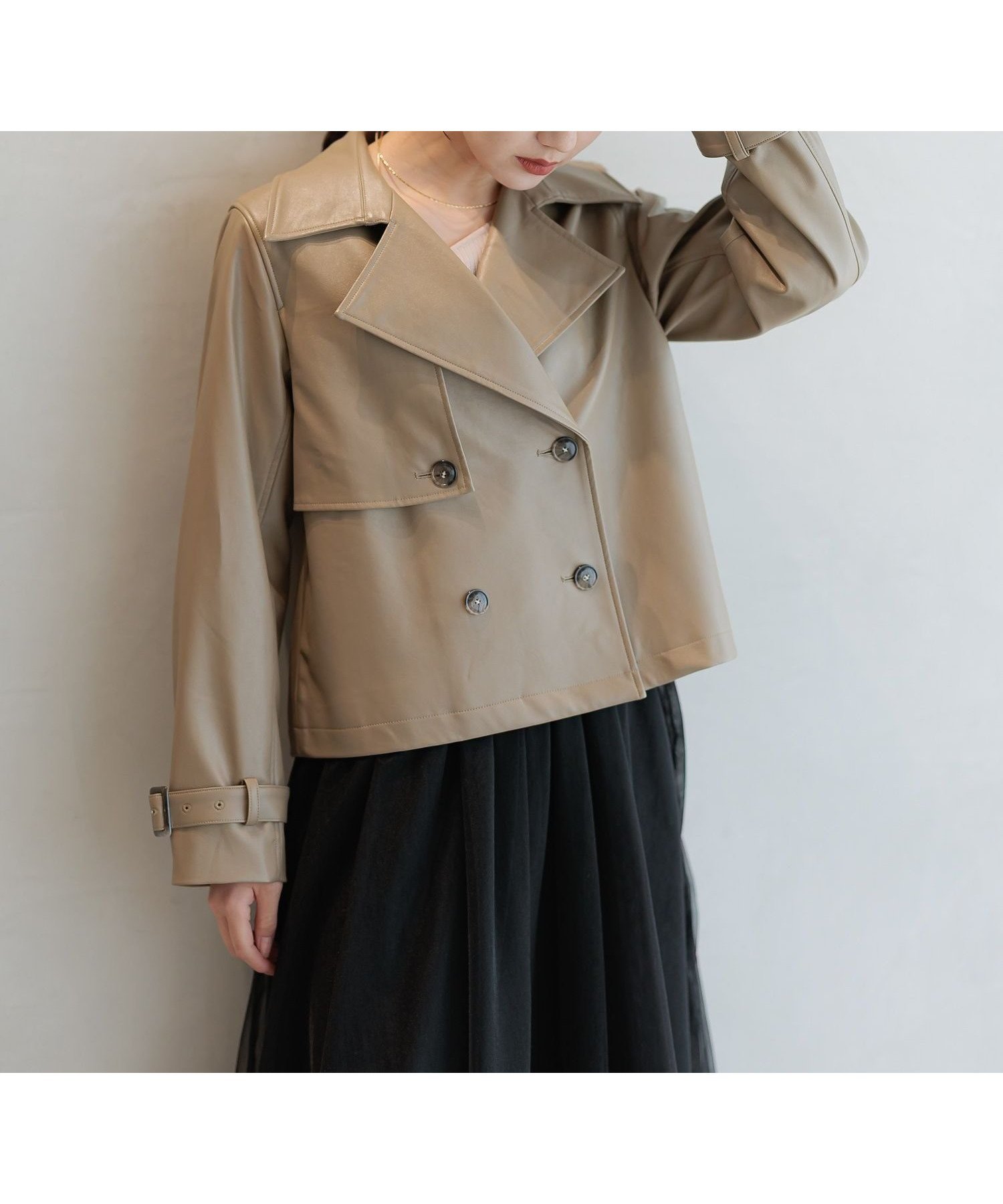 【アンデミュウ/Andemiu】のフェイクレザーショートジャケット インテリア・キッズ・メンズ・レディースファッション・服の通販 founy(ファニー) 　ファッション　Fashion　レディースファッション　Fashion for Women　アウター　Coat / Outerwear Collection　レディースジャケット・軽アウター　Jackets　クラシカル　Classical, Vintage-Inspired　ショート　Short, Short Length　シンプル　Simple, Minimal　ジャケット　Jacket, Outerwear　トレンチ　Trench, Trench Coat　トレンド　Trend, Trending Now　フラップ　Flap, Flap Pocket　モカ|ID: prp329100004694395 ipo3291000000033896926