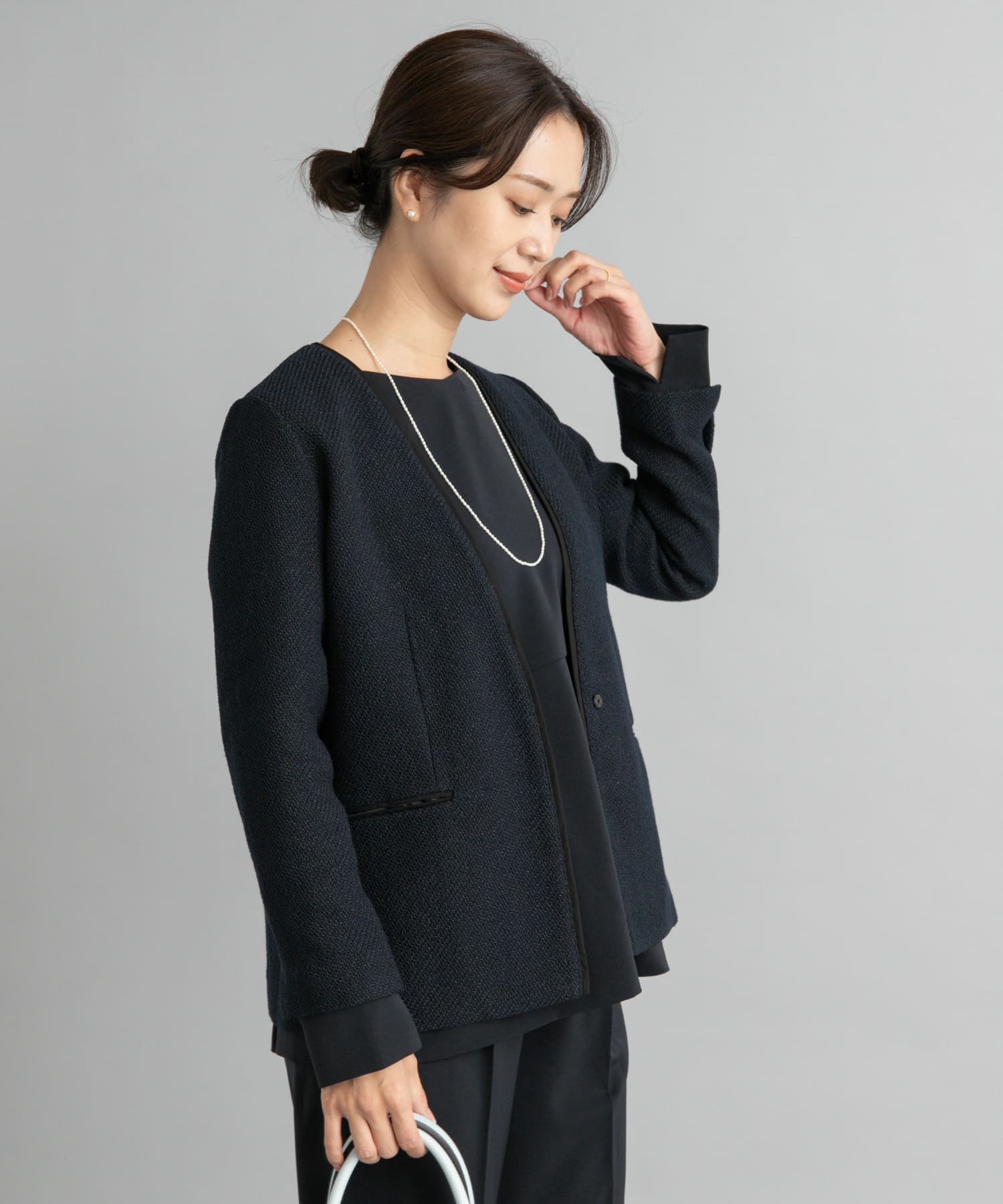 【アーバンリサーチ ドアーズ/URBAN RESEARCH DOORS】のツィードVネックロングジャケット インテリア・キッズ・メンズ・レディースファッション・服の通販 founy(ファニー) 　ファッション　Fashion　レディースファッション　Fashion for Women　アウター　Coat / Outerwear Collection　レディースジャケット・軽アウター　Jackets　2025年　2025　2025春夏・S/S　Spring/Summer 2025 SS25　シンプル　Simple, Minimal　ジャケット　Jacket, Outerwear　セレモニー　Ceremony　ツイード／ツィード　Choker, Choker Necklace　ツイード　Twill, Twill Weave　ポケット　Pocket, Pocket Detail　エレガント 上品　Elegant　人気　Popular, Best Seller　入学式　Entrance Ceremony　卒業式　Graduation Ceremony　夏　Summer　S/S・春夏　SS, Spring/Summer, Warm Season　NAVY|ID: prp329100004694429 ipo3291000000033897323