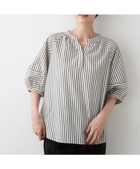 【デッサン/Dessin】の【洗える/五分袖】ランタンスリーブスキッパーネックブラウス 人気、トレンドファッション・服の通販 founy(ファニー) ファッション Fashion レディースファッション Fashion for Women トップス・カットソー Cut & Sew Tops シャツ・ブラウス・オフィスカジュアル Elegant Blouses & Button-Ups なめらか Smooth, Silky Texture スキッパー Skipper, Open Collar タイトスカート Pencil Skirt, Tight Skirt ダウン Down, Puffer デニム Denim, Jeans Material ブロード Broadcloth, Fine Cotton ワイド Wide, Wide Fit ワンポイント One Point, Statement Accent 洗える Machine Washable ビジネス 仕事 通勤 Business / Work / Commuting |ID:prp329100004694465