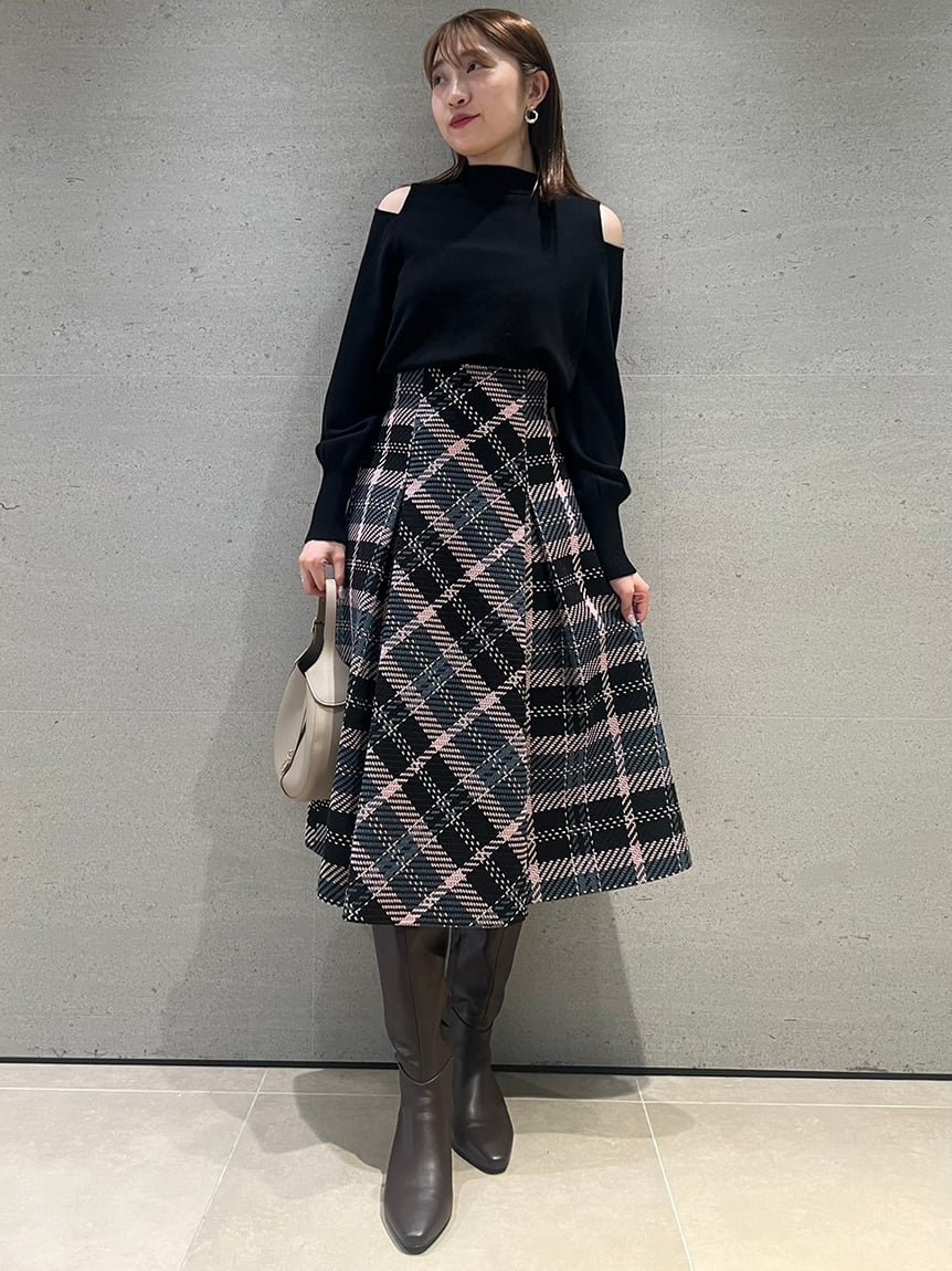 【スナイデル/SNIDEL】のロービングチェックロングスカート インテリア・キッズ・メンズ・レディースファッション・服の通販 founy(ファニー) 　ファッション　Fashion　レディースファッション　Fashion for Women　スカート　Skirts　ロングスカート　Long Skirts / Maxi & Midi Skirts　クラシカル　Classical, Vintage-Inspired　シルバー　Silver, Metallic Silver　チェック　Check, Plaid, Tartan　定番　Standard, Basic Item　人気　Popular, Best Seller　バイアス　Bias, Diagonal Cut　バランス　Balance, Style Balance　フィット　Fit, Slim Fit　フレア　Flare, Flared　フロント　Front, Front Design　プリーツ　Pleats, Pleated　ミックス　Mix, Mixed Style　おすすめ　Recommended / Our Picks　エレガント 上品　Elegant　BLK[009]|ID: prp329100004694586 ipo3291000000033898860