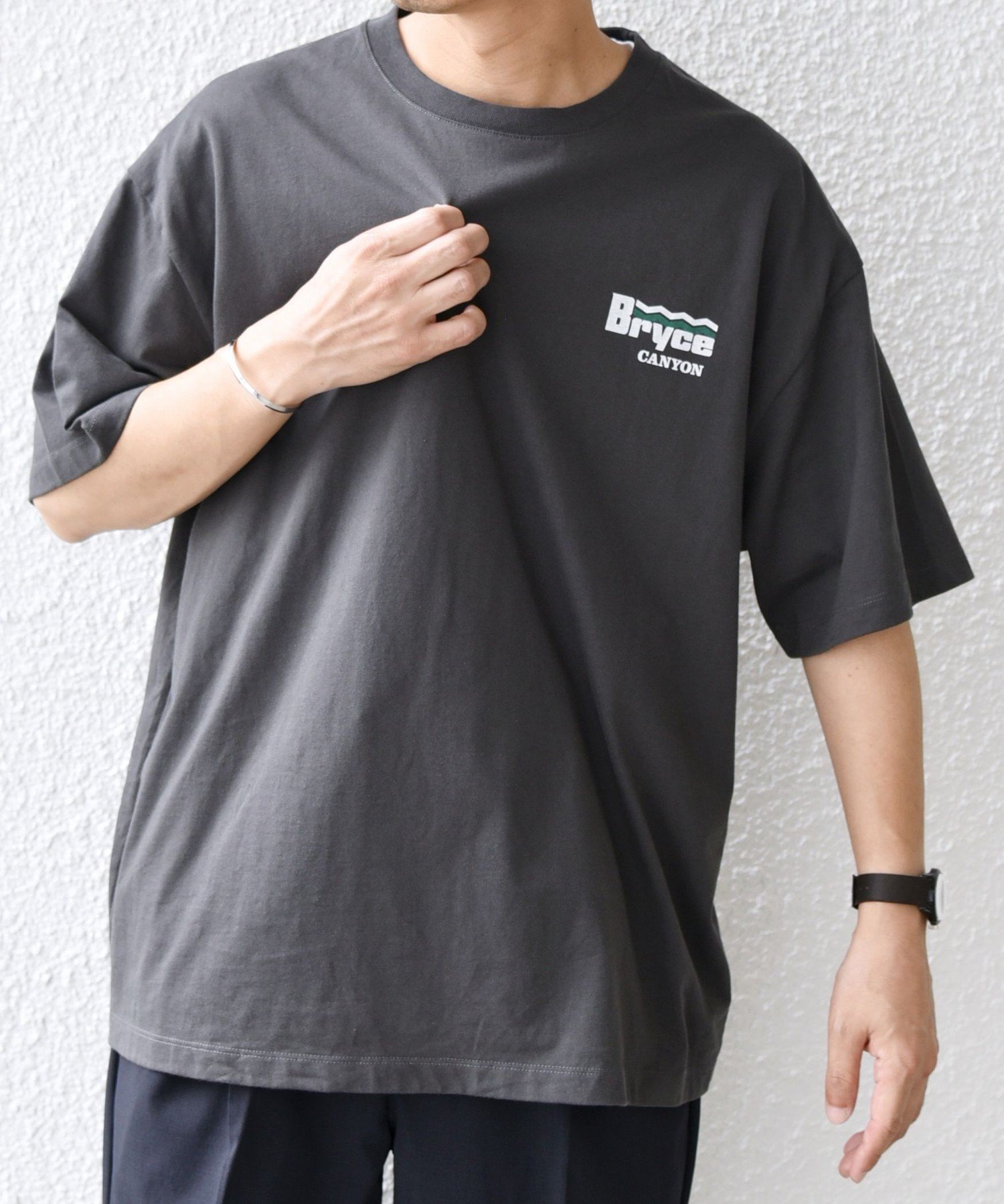 【シップス フォー ウィメン/SHIPS】の【WEB限定】SHIPS any NATIONAL PARK ヴィンテージライク ワンポイント プリント Tシャツ インテリア・キッズ・メンズ・レディースファッション・服の通販 founy(ファニー) 　ファッション　Fashion　レディースファッション　Fashion for Women　トップス・カットソー　Cut & Sew Tops　シャツ・ブラウス・オフィスカジュアル　Elegant Blouses & Button-Ups　ロングTシャツ・Tシャツ　Longline T-Shirts & Tees　ヴィンテージ　Vintage Style　シンプル　Simple, Minimal　トレンド　Trend, Trending Now　ドロップ　Drop Shoulder, Dropped Style　ビッグ　Big, Oversized　フィット　Fit, Slim Fit　プリント　Print, Printed Pattern　ボックス　Boxy, Box Shape　ワンポイント　One Point, Statement Accent　おすすめ　Recommended / Our Picks　ダークグレー|ID: prp329100004694593 ipo3291000000033898904