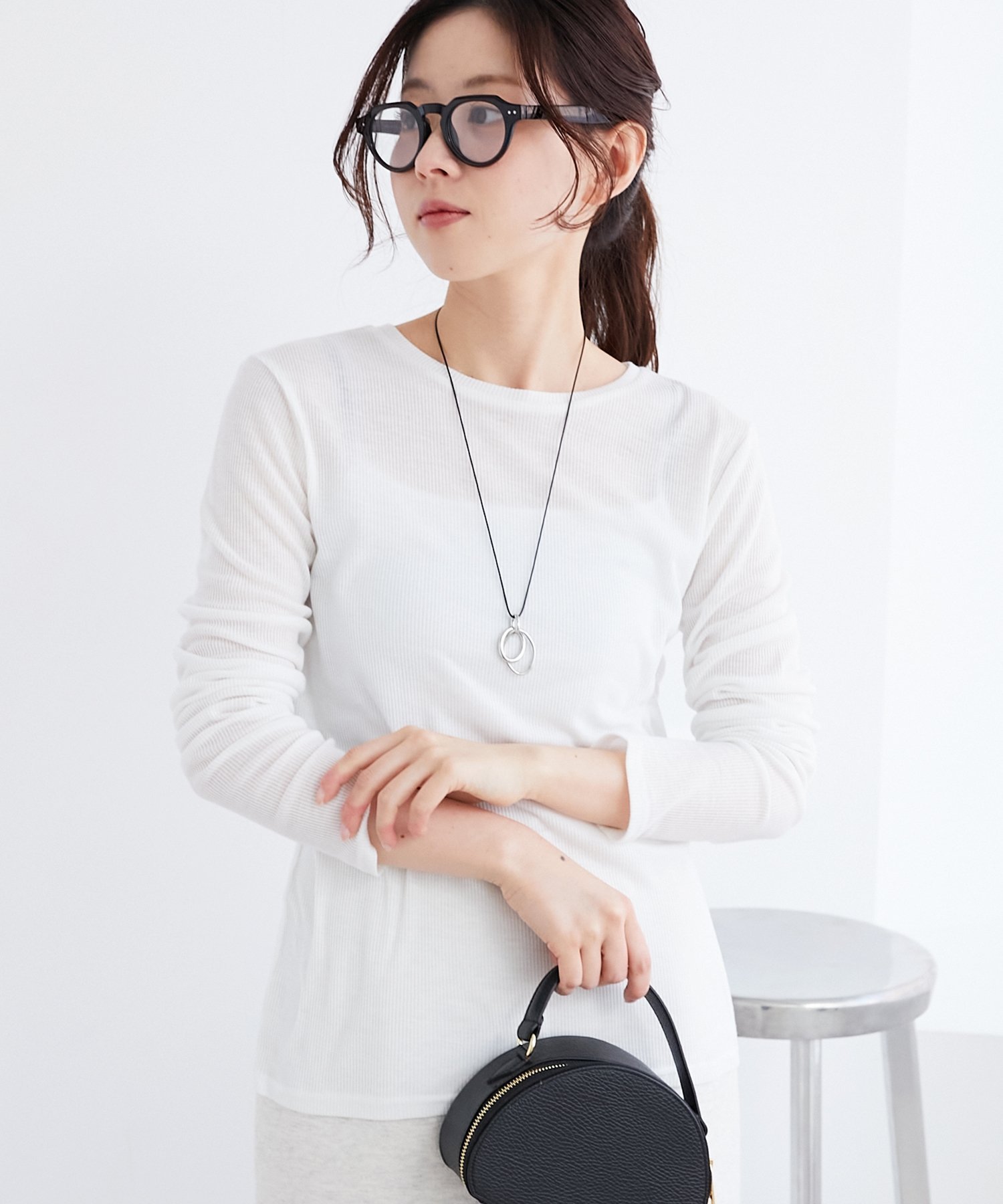 【ルクールブラン/le.coeur blanc】の《手洗い可能》シアーリブロングスリーブTシャツ インテリア・キッズ・メンズ・レディースファッション・服の通販 founy(ファニー) 　ファッション　Fashion　レディースファッション　Fashion for Women　トップス・カットソー　Cut & Sew Tops　シャツ・ブラウス・オフィスカジュアル　Elegant Blouses & Button-Ups　ロングTシャツ・Tシャツ　Longline T-Shirts & Tees　おすすめ　Recommended / Our Picks　インナー　Innerwear　カーディガン　Cardigan, Knitwear　シアー　Sheer, See-Through　ジャケット　Jacket, Outerwear　スリーブ　Sleeve, Long Sleeve / Short Sleeve　トレンド　Trend, Trending Now　ロング　Long, Long-Length　オフ|ID: prp329100004694700 ipo3291000000033899968