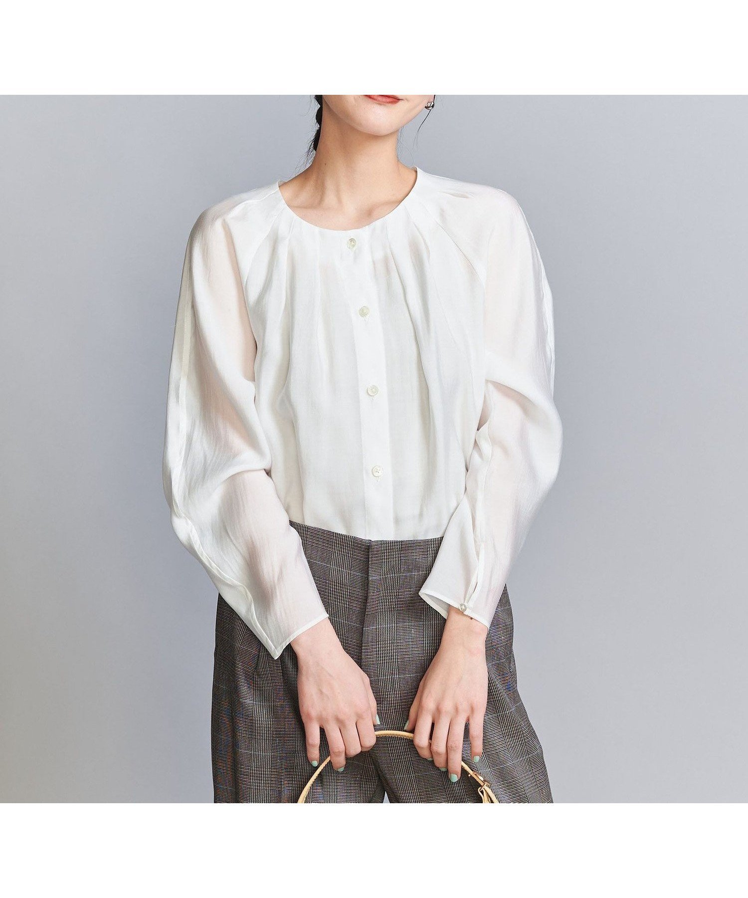 【ビューティ&ユース ユナイテッドアローズ/BEAUTY&YOUTH / UNITED ARROWS】のフロントタック ブラウス インテリア・キッズ・メンズ・レディースファッション・服の通販 founy(ファニー) 　ファッション　Fashion　レディースファッション　Fashion for Women　トップス・カットソー　Cut & Sew Tops　シャツ・ブラウス・オフィスカジュアル　Elegant Blouses & Button-Ups　おすすめ　Recommended / Our Picks　シンプル　Simple, Minimal　スリーブ　Sleeve, Long Sleeve / Short Sleeve　フォルム　Silhouette, Form　フロント　Front, Front Design　ボトム　Bottoms, Lower Wear　エレガント 上品　Elegant　春　Spring　WHITE|ID: prp329100004694713 ipo3291000000033900094