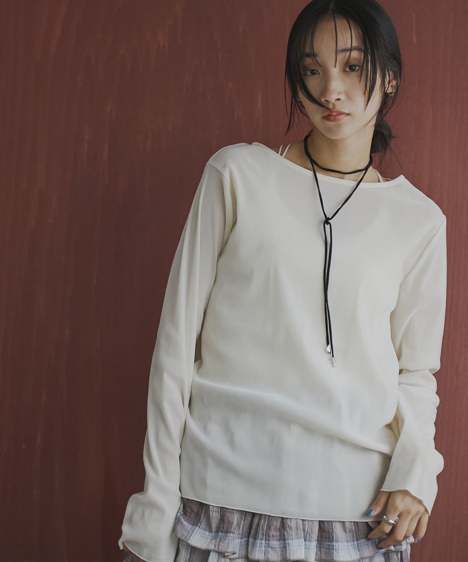 【コーエン/COEN】のシアーベロアロングスリーブTシャツ インテリア・キッズ・メンズ・レディースファッション・服の通販 founy(ファニー) 　ファッション　Fashion　レディースファッション　Fashion for Women　トップス・カットソー　Cut & Sew Tops　シャツ・ブラウス・オフィスカジュアル　Elegant Blouses & Button-Ups　ロングTシャツ・Tシャツ　Longline T-Shirts & Tees　ベロアトップス　Velour Tops / Velvet-Look Items　おすすめ　Recommended / Our Picks　カットソー　Cut and Sewn Top　キャミ　Camisole, Cami Top　シアー　Sheer, See-Through　シンプル　Simple, Minimal　トレンド　Trend, Trending Now　ベロア　Velour, Soft Velvet　長袖　Long Sleeve, Full Sleeve　OFF WHITE|ID: prp329100004694743 ipo3291000000033900409