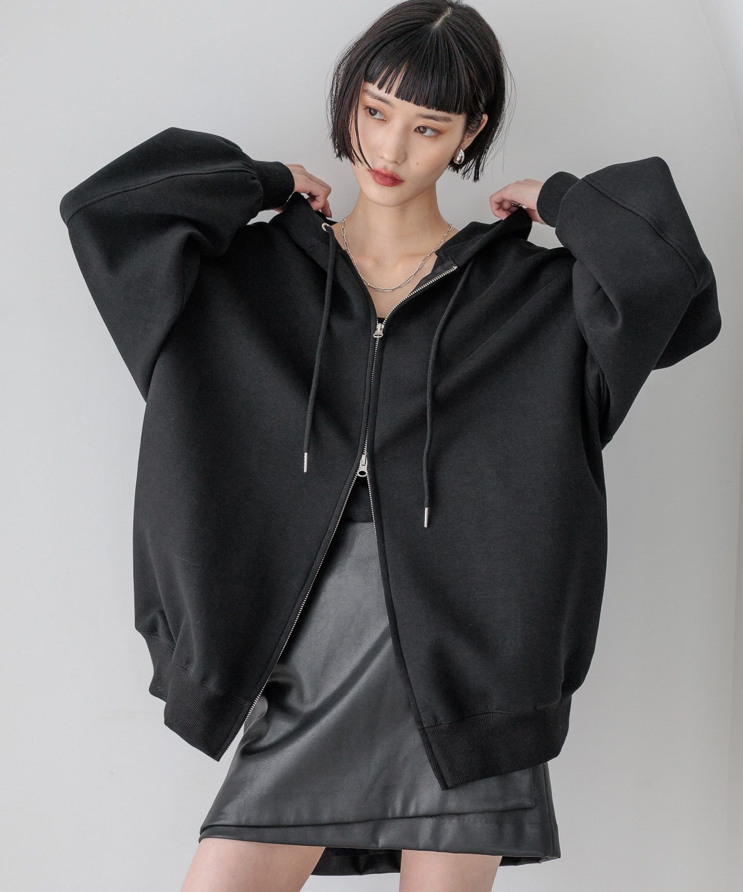 【ローリーズファーム/LOWRYS FARM】のBIGZIPフーディ インテリア・キッズ・メンズ・レディースファッション・服の通販 founy(ファニー) 　ファッション　Fashion　レディースファッション　Fashion for Women　おすすめ　Recommended / Our Picks　タイトスカート　Pencil Skirt, Tight Skirt　トレンド　Trend, Trending Now　ボトム　Bottoms, Lower Wear　ブラック09|ID: prp329100004694976 ipo3291000000033902314