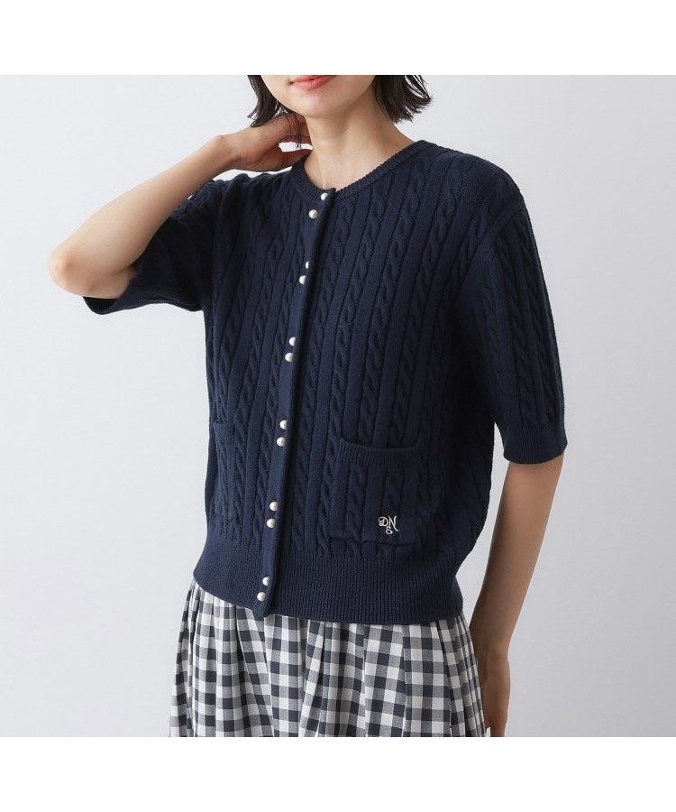 【デッサン/Dessin】のケーブルカーディガン インテリア・キッズ・メンズ・レディースファッション・服の通販 founy(ファニー) 　ファッション　Fashion　レディースファッション　Fashion for Women　トップス・カットソー　Cut & Sew Tops　カーディガン・羽織り　Layered Style Cardigans　カーディガン　Cardigan, Knitwear　ダブル　Double, Double-Breasted　デニム　Denim, Jeans Material　パール　Pearl, Pearl Accent　フロント　Front, Front Design　ボトム　Bottoms, Lower Wear　ポケット　Pocket, Pocket Detail　ミドル　Middle Length, Mid Height　ミリタリー　Military, Army Style　半袖　Short Sleeve, Half Sleeve　ネイビー|ID: prp329100004695021 ipo3291000000033902903