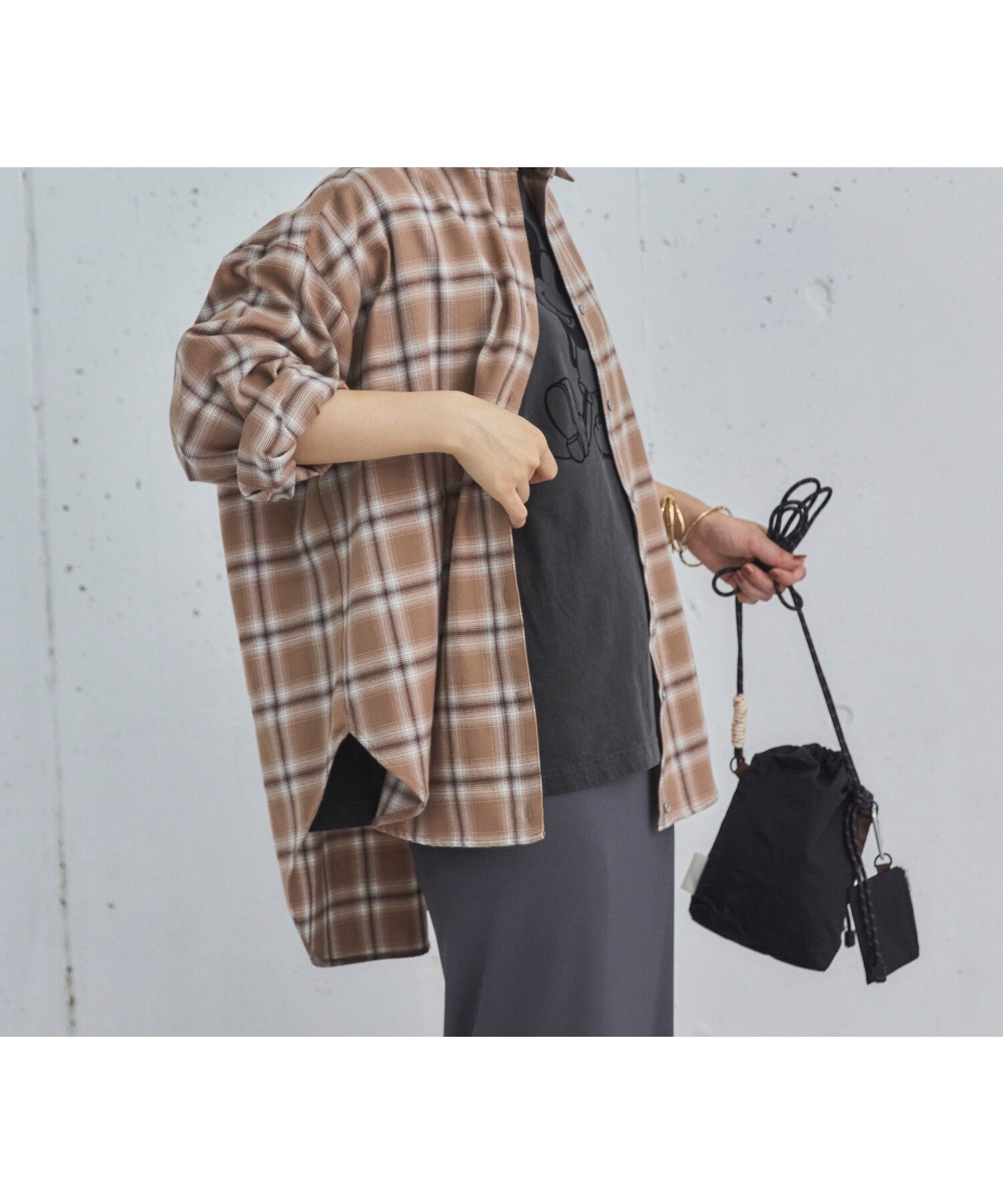 【ドゥ アルシーヴ/Doux archives】のオンブレチェックシャツ インテリア・キッズ・メンズ・レディースファッション・服の通販 founy(ファニー) 　ファッション　Fashion　レディースファッション　Fashion for Women　トップス・カットソー　Cut & Sew Tops　シャツ・ブラウス・オフィスカジュアル　Elegant Blouses & Button-Ups　ショルダー　Shoulder, Shoulder Strap　チェック　Check, Plaid, Tartan　ドロップ　Drop Shoulder, Dropped Style　ブラウジング　Blouson Silhouette, Cinched Waist　羽織　Haori, Light Jacket　BROWN|ID: prp329100004695220 ipo3291000000033904501