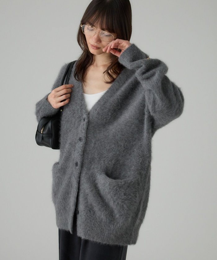 【バビロン/BABYLONE / KIDS】のFOXカシミヤカーディガン インテリア・キッズ・メンズ・レディースファッション・服の通販 founy(ファニー) https://founy.com/ ファッション Fashion キッズファッション Fashion for Kids 秋 Autumn カーディガン Cardigan, Knitwear キャミソール Camisole, Spaghetti Strap Top トレンド Trend, Trending Now フェミニン Feminine, Girly ミドル Middle Length, Mid Height レース Lace, Lace Fabric 再入荷 Restock / Back in Stock おすすめ Recommended / Our Picks 2025年 2025 2025-2026秋冬・A/W Autumn/Winter 2025–26 AW25–26 |ID: prp329100004695305 ipo3291000000034120068