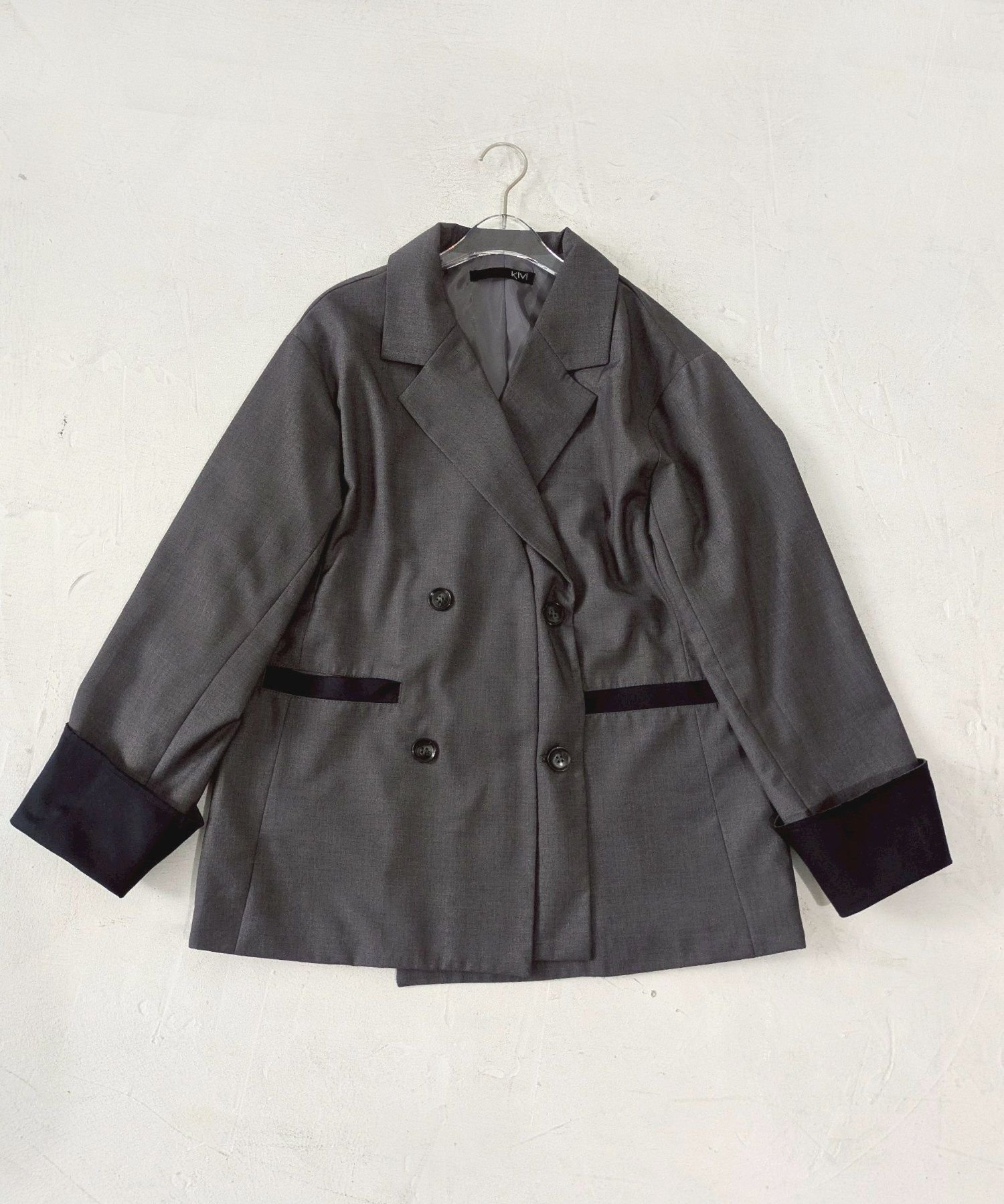 【レトロガール/RETRO GIRL】のテーラージャケット インテリア・キッズ・メンズ・レディースファッション・服の通販 founy(ファニー) 　ファッション　Fashion　レディースファッション　Fashion for Women　アウター　Coat / Outerwear Collection　レディースジャケット・軽アウター　Jackets　2025年　2025　2025-2026秋冬・A/W　Autumn/Winter 2025–26 AW25–26　カットオフ　Cut-Off Design　シンプル　Simple, Minimal　ジャケット　Jacket, Outerwear　スラックス　Slacks, Dress Pants　セットアップ　Set-Up, Coordinated Outfit　トレンド　Trend, Trending Now　フロント　Front, Front Design　ロング　Long, Long-Length　チャコール|ID: prp329100004695364 ipo3291000000033905535