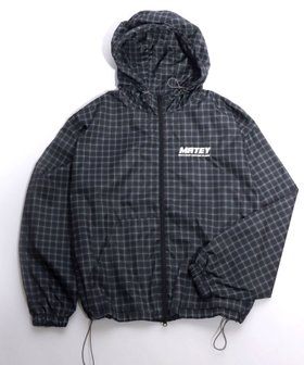 【サロン ハミュー/salong hameu】のナイロン ジップ パーカー フードブルゾン チェック柄 ワンポイント ユニセックス 人気、トレンドファッション・服の通販 founy(ファニー) ファッション Fashion レディースファッション Fashion for Women アウター Coat / Outerwear Collection ブルゾンジャケット・スポーティアウター Blouson Jackets トップス・カットソー Cut & Sew Tops レディースパーカー・カジュアルフーディー Casual Hoodies & Sweatshirts 秋 Autumn カーゴパンツ Cargo Pants, Utility Pants ショルダー Shoulder, Shoulder Strap ジップ Zip, Zipper ジャケット Jacket, Outerwear スウェット / スエット Sweatshirt, Sweatwear ダブル Double, Double-Breasted チェック Check, Plaid, Tartan デニム Denim, Jeans Material トレンド Trend, Trending Now ドロップ Drop Shoulder, Dropped Style ドローコード Drawcord, Drawstring Cord 人気 Popular, Best Seller バルーン Balloon, Balloon Silhouette パーカー Hoodie, Parka ビスチェ Bustier, Corset Top ビッグ Big, Oversized ブルゾン Blouson, Bomber Jacket ミニスカート Mini Skirt, Short Skirt メンズ Men's, Menswear ロング Long, Long-Length ワンポイント One Point, Statement Accent A/W・秋冬 Autumn/Winter 再入荷 Restock / Back in Stock |ID:prp329100004695782