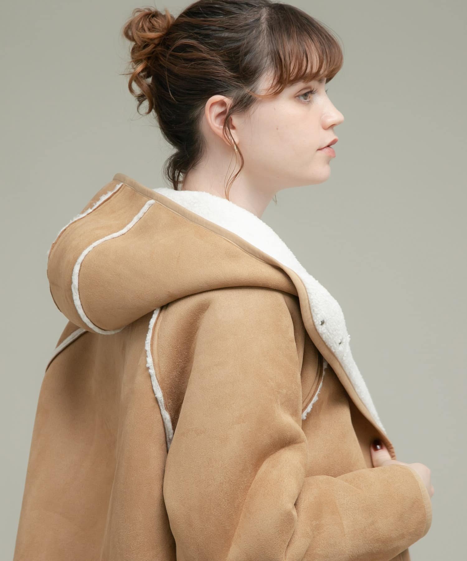 【サニーレーベル/Sonny Label / URBAN RESEARCH】のムートンリバーシブルフーディーコート インテリア・キッズ・メンズ・レディースファッション・服の通販 founy(ファニー) 　ファッション　Fashion　レディースファッション　Fashion for Women　アウター　Coat / Outerwear Collection　コート・ロングコート・ピーコート　Long Coats, Peacoats & More　2025年　2025　2025-2026秋冬・A/W　Autumn/Winter 2025–26 AW25–26　冬　Winter / This Winter　おすすめ　Recommended / Our Picks　タイトスカート　Pencil Skirt, Tight Skirt　バランス　Balance, Style Balance　ボトム　Bottoms, Lower Wear　ミドル　Middle Length, Mid Height　A/W・秋冬　Autumn/Winter　防寒　Cold Protection, Winter-Ready　OFF×CAM|ID: prp329100004695920 ipo3291000000034212426