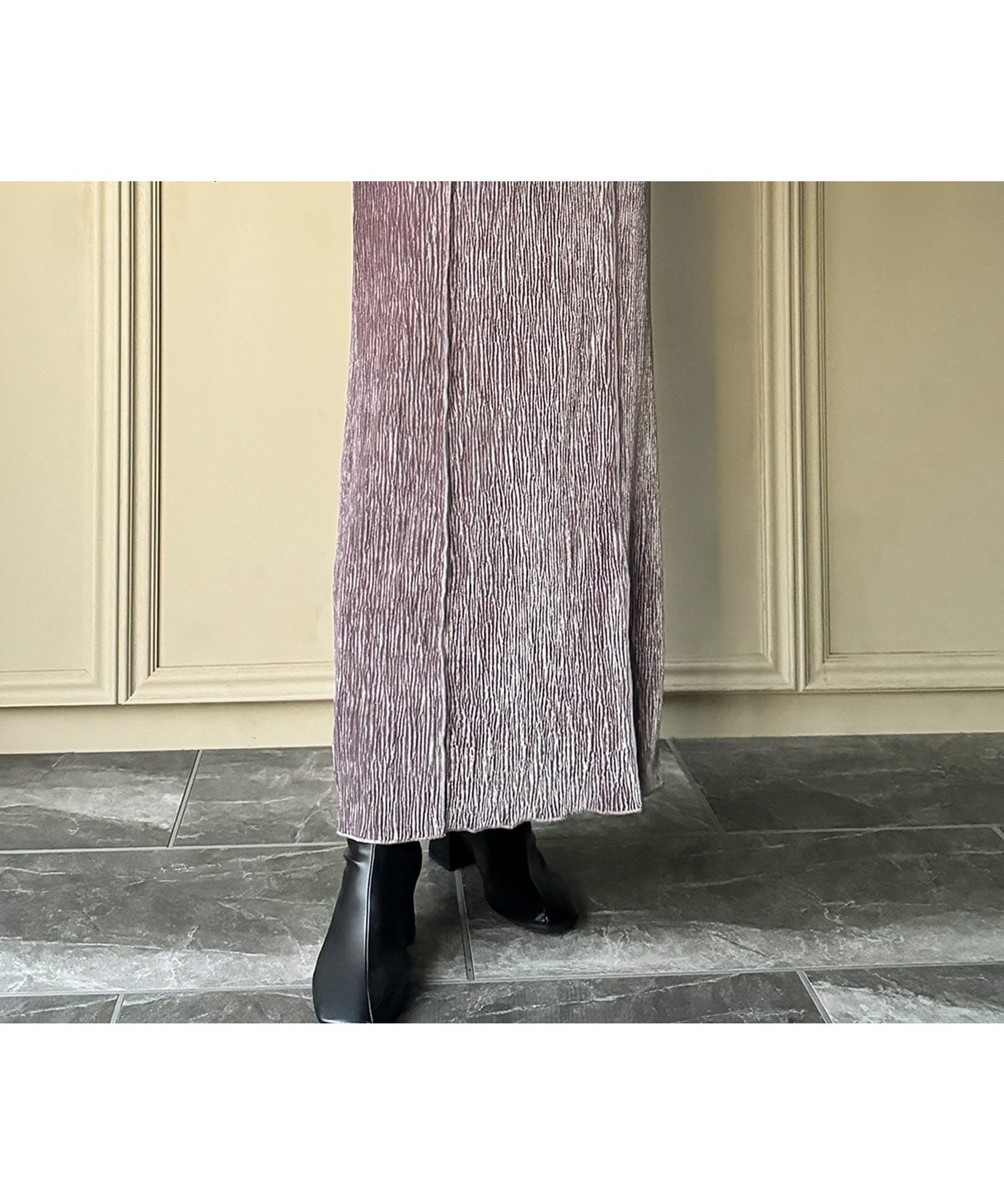 【ジュノア/JUNOAH】の楊柳ランダムプリーツベロアタイトスカート インテリア・キッズ・メンズ・レディースファッション・服の通販 founy(ファニー) 　ファッション　Fashion　レディースファッション　Fashion for Women　スカート　Skirts　グレー|ID: prp329100004695990 ipo3291000000033911318