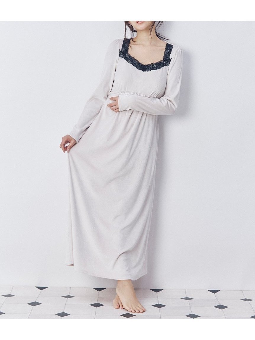 【スナイデル ホーム/SNIDEL HOME】のシルキーフリースワンピース 人気、トレンドファッション・服の通販 founy(ファニー) 　ファッション　Fashion　レディースファッション　Fashion for Women　ワンピース　Dresses　なめらか　Smooth, Silky Texture　ギャザー　Gathered, Ruffled　レース　Lace, Lace Fabric　ロング　Long, Long-Length　エレガント 上品　Elegant　長袖　Long Sleeve, Full Sleeve　 other-1|ID: prp329100004696092 ipo3291000000033912163