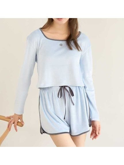 【スナイデル ホーム/SNIDEL HOME】のシルキーフリースセットアップ インテリア・キッズ・メンズ・レディースファッション・服の通販 founy(ファニー) 　ファッション　Fashion　レディースファッション　Fashion for Women　セットアップ　Matching Sets　コンパクト　Compact, Small Size　ショート　Short, Short Length　スクエア　Square, Square Shape　スマート　Smart, Elegant　セットアップ　Set-Up, Coordinated Outfit　定番　Standard, Basic Item　なめらか　Smooth, Silky Texture　人気　Popular, Best Seller　ランニング　Running, Running Wear, Activewear, Jogging　おすすめ　Recommended / Our Picks　エレガント 上品　Elegant　ギフト プレゼント　Gift / Present　LBLU[081]|ID: prp329100004696093 ipo3291000000034373331