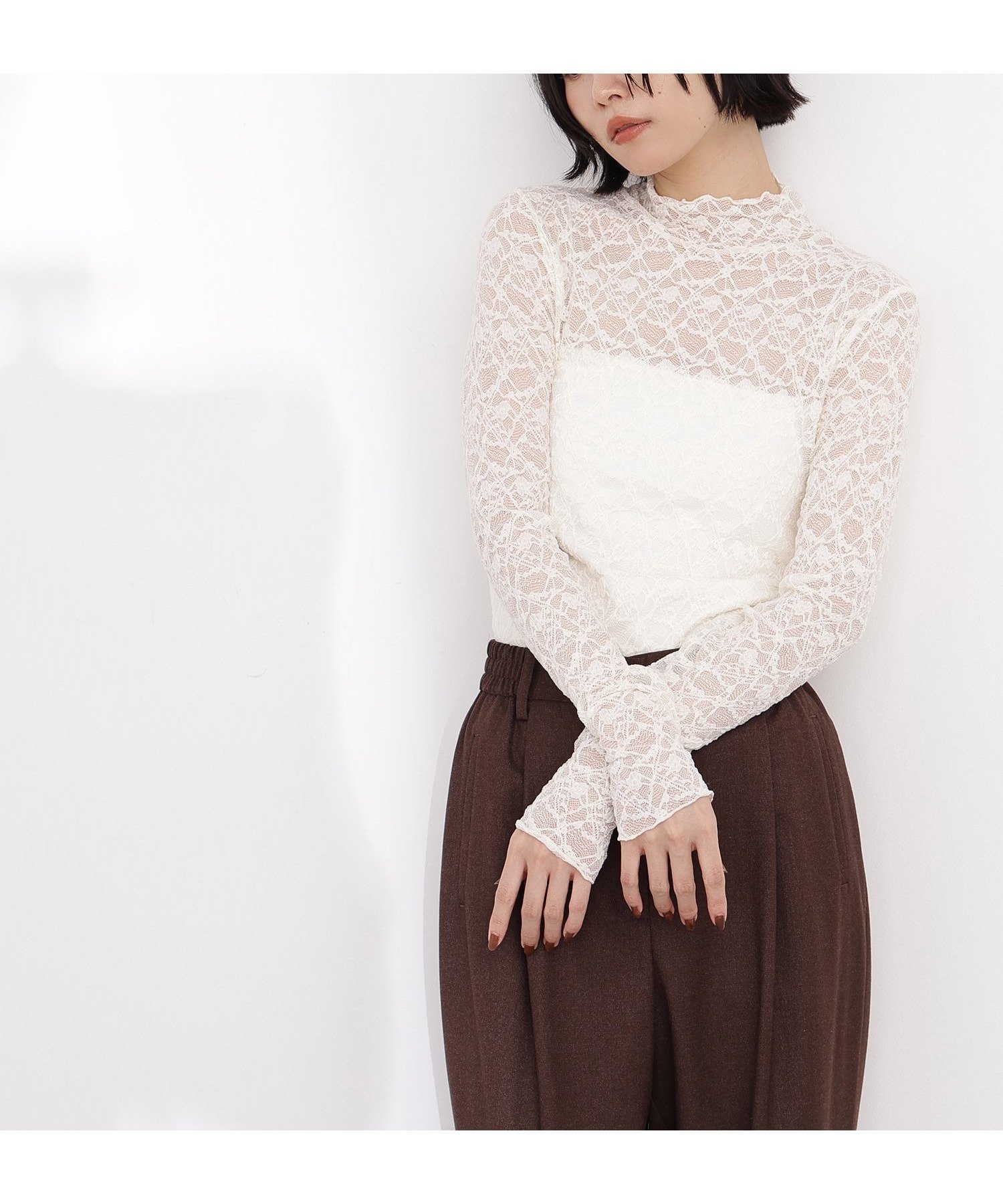 【エヌ ナチュラルビューティーベーシック/N.Natural Beauty basic】のレースハイネックカットソー インテリア・キッズ・メンズ・レディースファッション・服の通販 founy(ファニー) 　ファッション　Fashion　レディースファッション　Fashion for Women　トップス・カットソー　Cut & Sew Tops　カットソー・ベーシックTシャツ　Cut-and-Sewn Tops / Stretch Tees & Basics　おすすめ　Recommended / Our Picks　インナー　Innerwear　ストレッチ　Stretch, Stretchy Fabric　ハイネック　High Neck, Mock Neck　フィット　Fit, Slim Fit　フェミニン　Feminine, Girly　レース　Lace, Lace Fabric　オフホワイト1|ID: prp329100004696299 ipo3291000000033914130