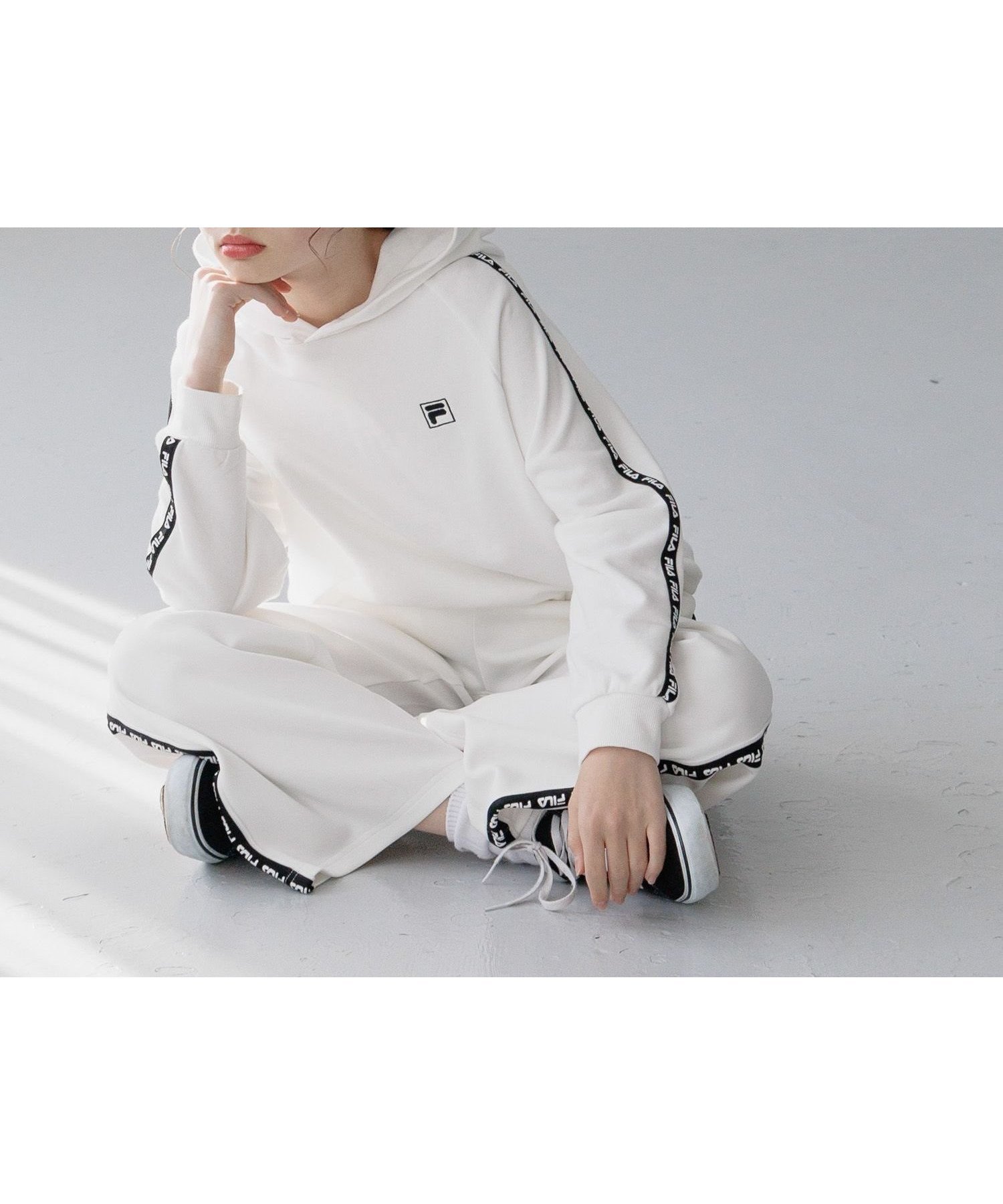 【グローバルワーク/GLOBAL WORK / KIDS】のFILA/コラボショートパーカー/キッズ/252061 インテリア・キッズ・メンズ・レディースファッション・服の通販 founy(ファニー) 　ファッション　Fashion　キッズファッション　Fashion for Kids　おすすめ　Recommended / Our Picks　カーゴパンツ　Cargo Pants, Utility Pants　ショート　Short, Short Length　パーカー　Hoodie, Parka　プリント　Print, Printed Pattern　アイボリー08|ID: prp329100004696365 ipo3291000000033914638