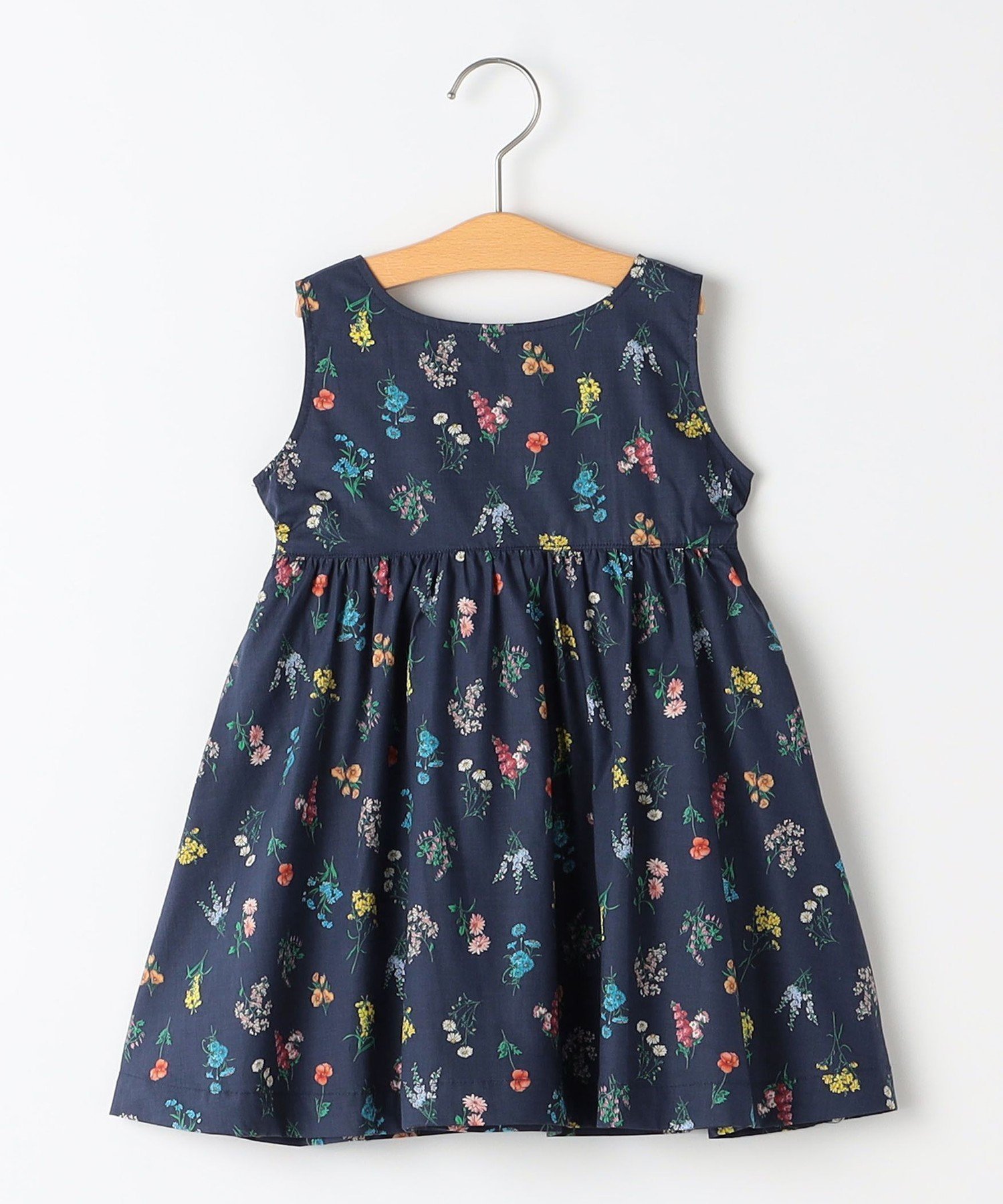 【シップス/SHIPS / KIDS】のSHIPS KIDS 80~90cm / フラワー ノースリーブ ワンピース インテリア・キッズ・メンズ・レディースファッション・服の通販 founy(ファニー) 　ファッション　Fashion　キッズファッション　Fashion for Kids　ワンピース　Dresses　ギャザー　Gathered, Ruffled　ノースリーブ　Sleeveless, No-Sleeve　フラワー　Flower, Floral　ブロード　Broadcloth, Fine Cotton　ベビー　Baby, Babywear　ポケット　Pocket, Pocket Detail　羽織　Haori, Light Jacket　ロング　Long, Long-Length　おすすめ　Recommended / Our Picks　夏　Summer　ネイビー|ID: prp329100004696382 ipo3291000000033914744