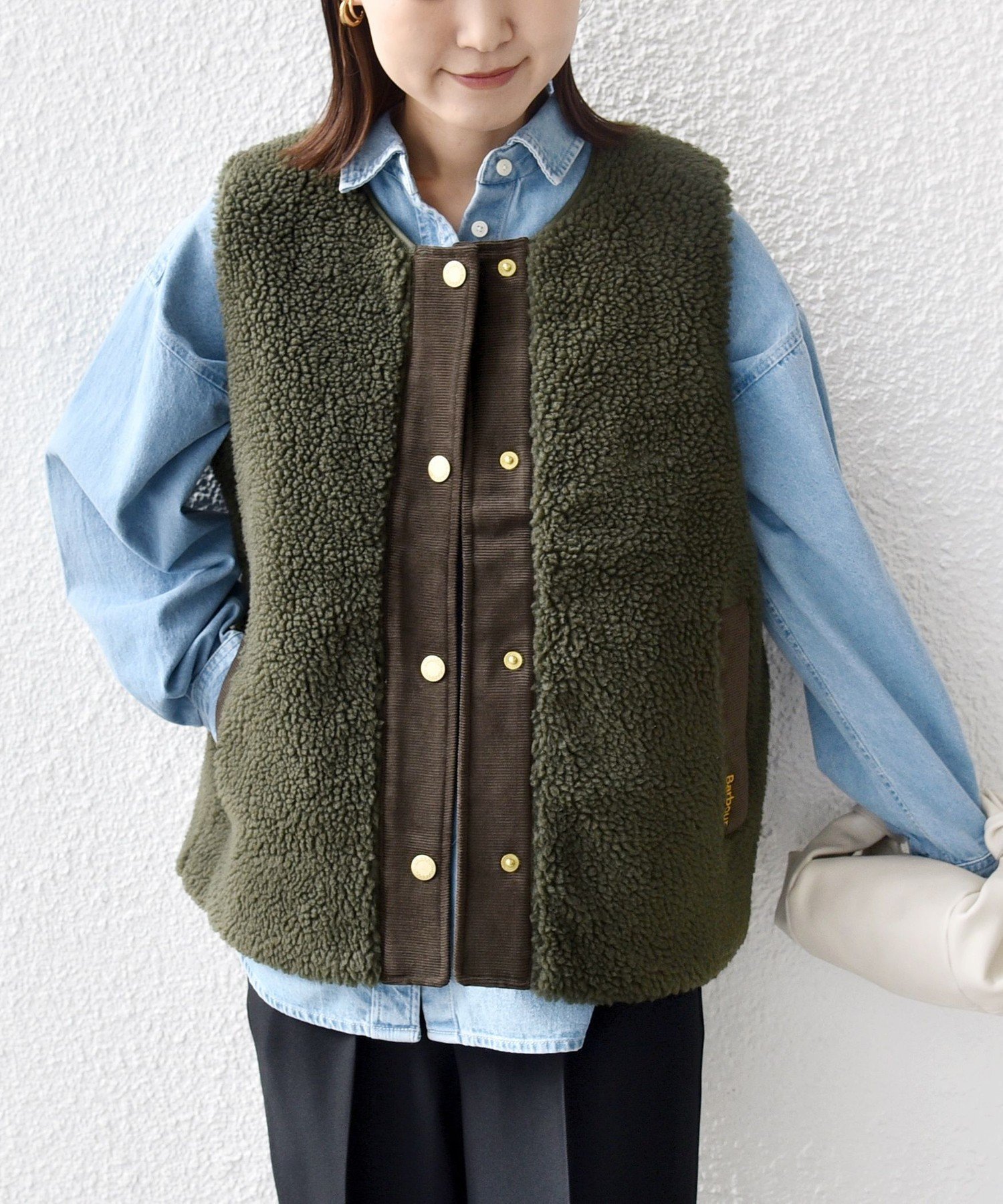 【シップス フォー ウィメン/SHIPS】のBarbour DULSIE LINER インテリア・キッズ・メンズ・レディースファッション・服の通販 founy(ファニー) 　ファッション　Fashion　レディースファッション　Fashion for Women　アウトドア　Outdoor Clothing　ベスト　Vest, Waistcoat　ポケット　Pocket, Pocket Detail　メタル　Metal, Metal Parts　ライナー　Liner, Inner Layer　冬　Winter / This Winter　おすすめ　Recommended / Our Picks　2025年　2025　2025-2026秋冬・A/W　Autumn/Winter 2025–26 AW25–26　オリーブ|ID: prp329100004696602 ipo3291000000034722657