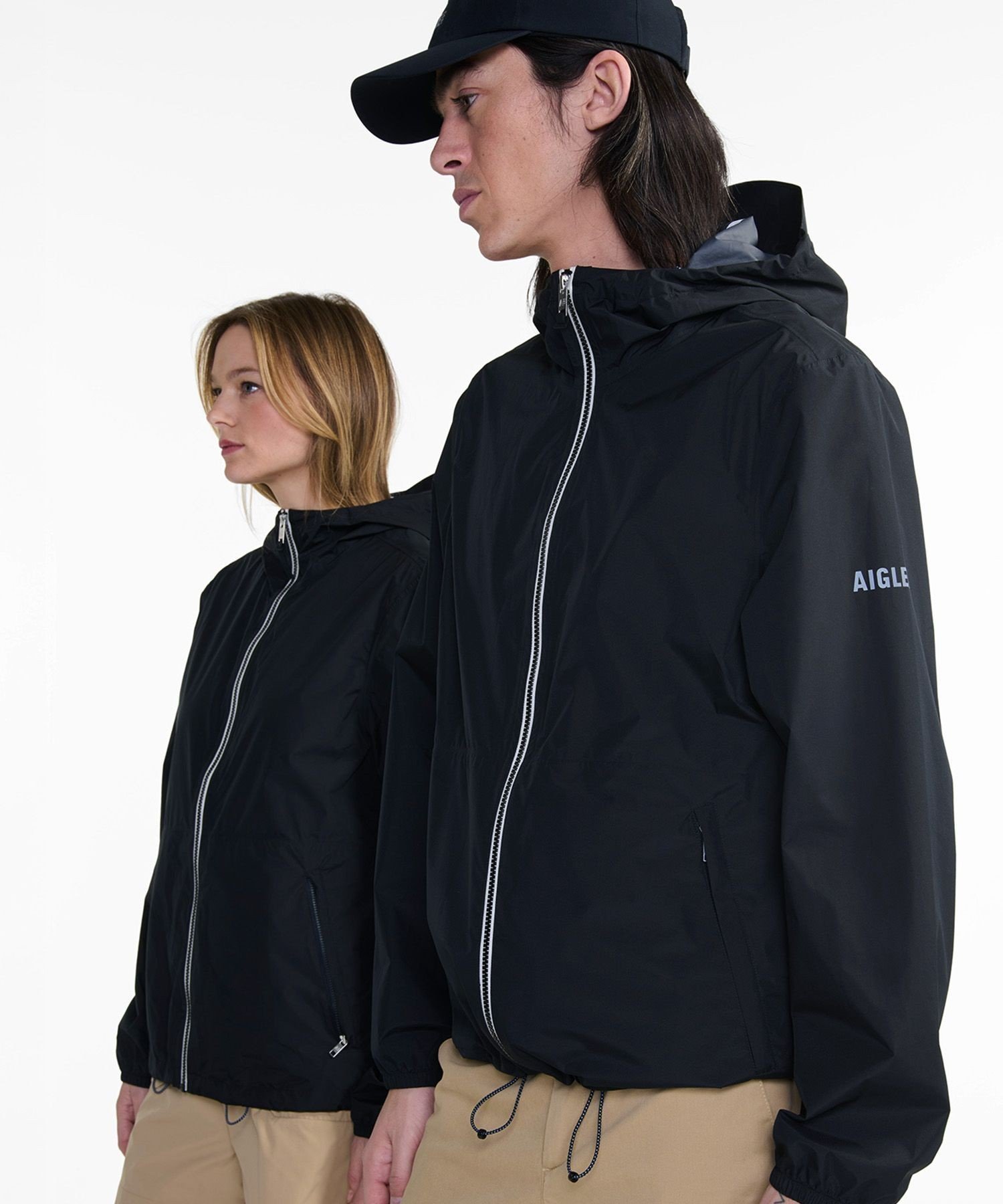【エーグル/AIGLE】のMTD 防水 撥水 透湿 ポケッタブル 軽量レインパックフーデッドジャケット インテリア・キッズ・メンズ・レディースファッション・服の通販 founy(ファニー) 　ファッション　Fashion　レディースファッション　Fashion for Women　アウター　Coat / Outerwear Collection　レディースジャケット・軽アウター　Jackets　軽量　Lightweight, Ultra Light　シリコン　Silicone, Silicone Material　スタイリッシュ　Stylish, Fashionable　ドローストリング　Drawstring, Pull Cord　フロント　Front, Front Design　プリント　Print, Printed Pattern　ポケット　Pocket, Pocket Detail　ポーチ　Pouch, Small Case　ブラック|ID: prp329100004696606 ipo3291000000033916318