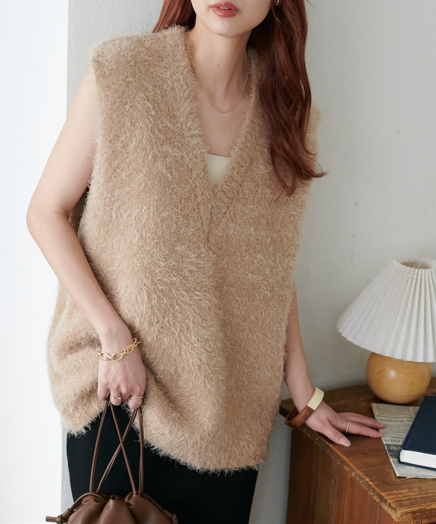 【ディスコート/Discoat】の【新色追加/WEB限定】フェザーヤーンチュニックベスト インテリア・キッズ・メンズ・レディースファッション・服の通販 founy(ファニー) 　ファッション　Fashion　レディースファッション　Fashion for Women　アウター　Coat / Outerwear Collection　トップス・カットソー　Cut & Sew Tops　ベスト&ジレ / 重ね着スタイル　Vests & Gilets　カットソー　Cut and Sewn Top　シンプル　Simple, Minimal　フェザー　Feather, Feather Detail　ベスト　Vest, Waistcoat　夏　Summer　秋　Autumn　ライトベージュ|ID: prp329100004696653 ipo3291000000034516323