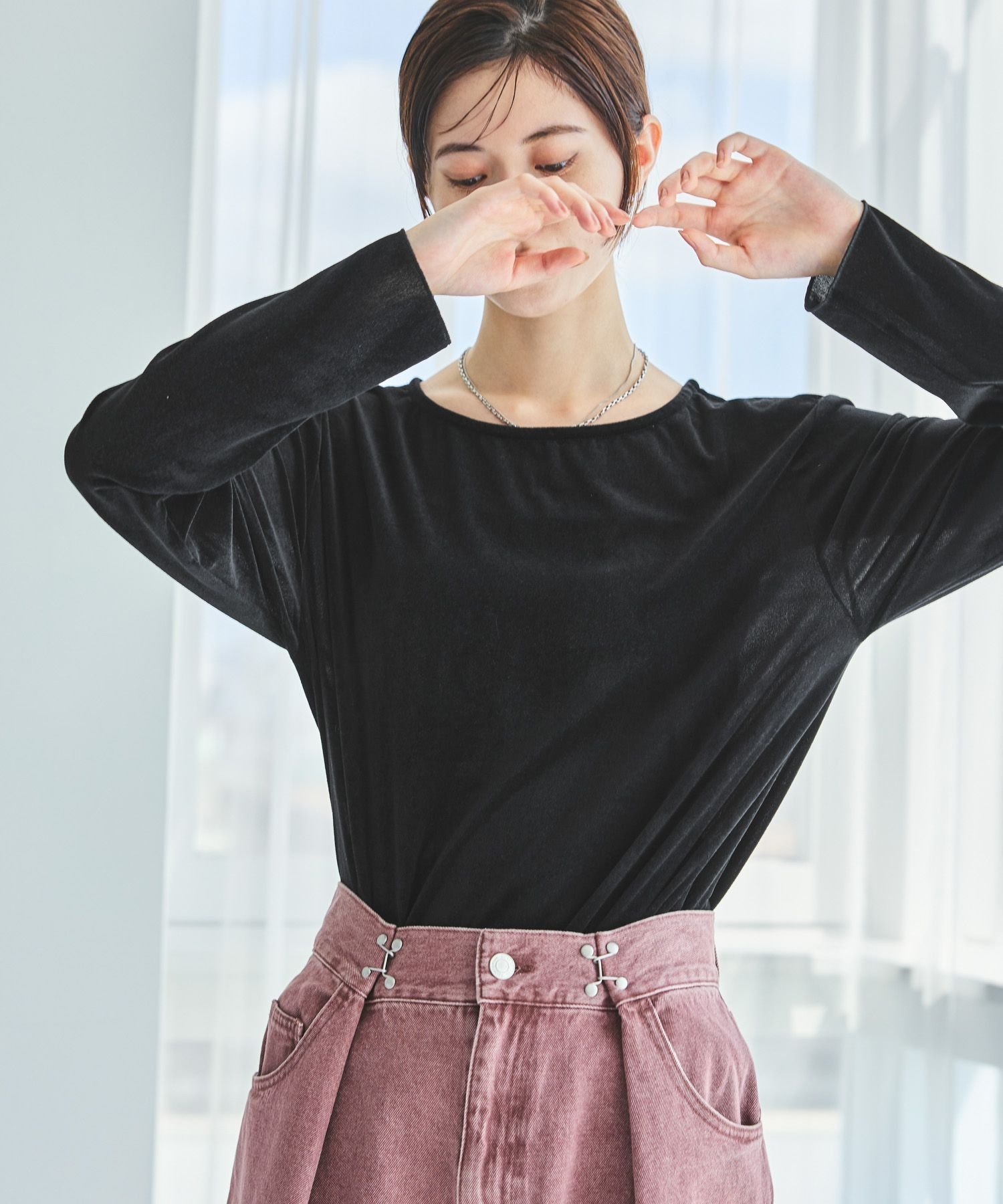 【ラコレ/LAKOLE】のシアーベロア長袖T インテリア・キッズ・メンズ・レディースファッション・服の通販 founy(ファニー) ファッション Fashion レディースファッション Fashion for Women トップス・カットソー Cut & Sew Tops ベロアトップス Velour Tops / Velvet-Look Items インナー Innerwear サロペット Overalls, Salopette シアー Sheer, See-Through ベロア Velour, Soft Velvet ベーシック Basic, Essential 羽織 Haori, Light Jacket 長袖 Long Sleeve, Full Sleeve ブラック|ID: prp329100004697180 ipo3291000000034651757