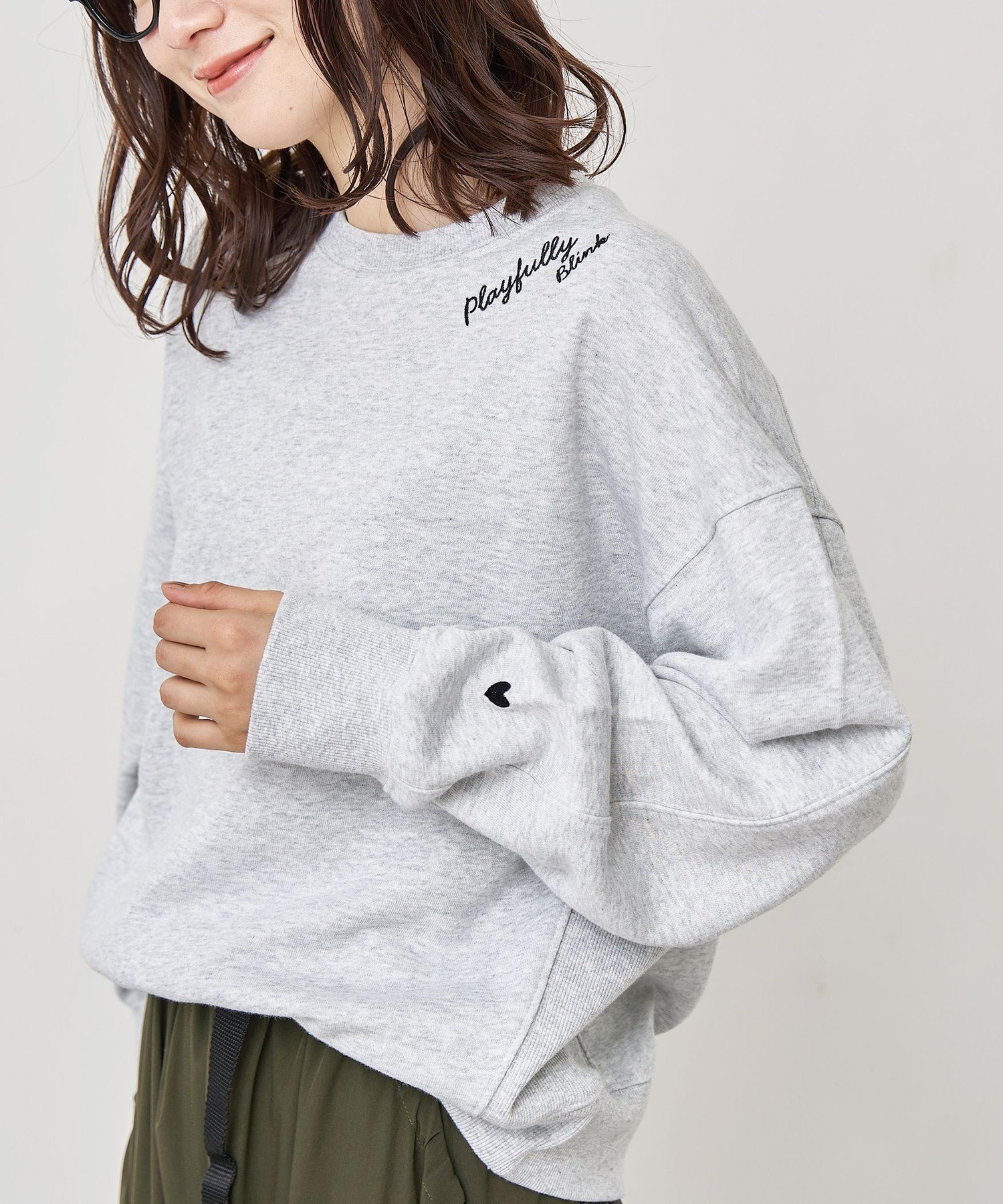 【コーエン/COEN】のハートモチーフ裏毛プルオーバー インテリア・キッズ・メンズ・レディースファッション・服の通販 founy(ファニー) 　ファッション　Fashion　レディースファッション　Fashion for Women　トップス・カットソー　Cut & Sew Tops　カジュアルプルオーバー・ニットトップス　Pullovers & Knit Tops / Casual Pullovers　スニーカー　Sneakers, Trainers　デニム　Denim, Jeans Material　ビスチェ　Bustier, Corset Top　フレア　Flare, Flared　ベーシック　Basic, Essential　ボトム　Bottoms, Lower Wear　ロング　Long, Long-Length　ワイド　Wide, Wide Fit　ワンポイント　One Point, Statement Accent　おすすめ　Recommended / Our Picks　NATURAL|ID: prp329100004697226 ipo3291000000034726816