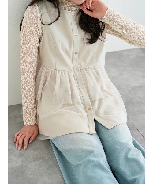 【ルディックパーク/LUDIC PARK】の裾チュール切り替えペプラムジレ 人気、トレンドファッション・服の通販 founy(ファニー) 　ファッション　Fashion　レディースファッション　Fashion for Women　アウター　Coat / Outerwear Collection　トップス・カットソー　Cut & Sew Tops　ベスト&ジレ / 重ね着スタイル　Vests & Gilets　おすすめ　Recommended / Our Picks　シンプル　Simple, Minimal　チュール　Tulip, Tulip Motif　ツイル　Twist, Twisted Detail　デニム　Denim, Jeans Material　ペプラム　Peplum, Flared Hem　定番　Standard, Basic Item　楽ちん　Easy Fit, Comfortable　 other-1|ID: prp329100004697258 ipo3291000000033920379