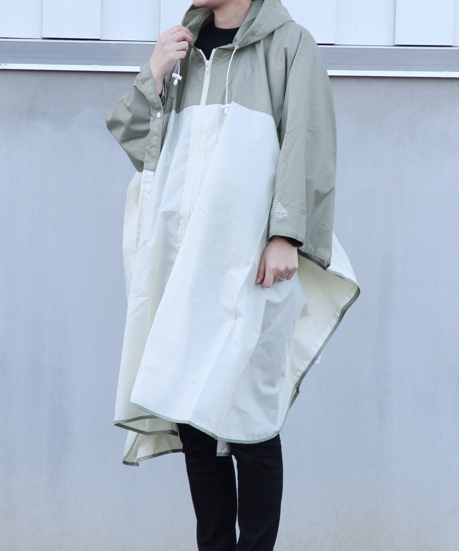 【グローバルワーク/GLOBAL WORK】のバイカラーレインポンチョ インテリア・キッズ・メンズ・レディースファッション・服の通販 founy(ファニー) 　ファッション　Fashion　レディースファッション　Fashion for Women　アウター　Coat / Outerwear Collection　ポンチョ・ケープコート　Ponchos & Capes　アウトドア　Outdoor Clothing　コンパクト　Compact, Small Size　スポーツ　Sports, Activewear　軽量　Lightweight, Ultra Light　ミントアイボリー72|ID: prp329100004697263 ipo3291000000033920404
