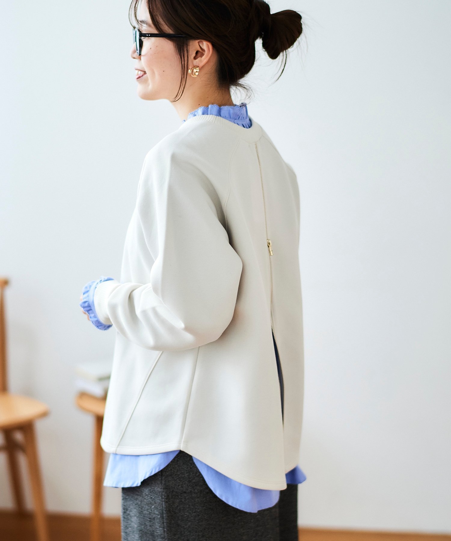 【ルクールブラン/le.coeur blanc】のバックジップボンディングトップス インテリア・キッズ・メンズ・レディースファッション・服の通販 founy(ファニー) 　ファッション　Fashion　レディースファッション　Fashion for Women　トップス・カットソー　Cut & Sew Tops　おすすめ　Recommended / Our Picks　フェミニン　Feminine, Girly　ワイド　Wide, Wide Fit　アイボリー|ID: prp329100004697469 ipo3291000000033921341
