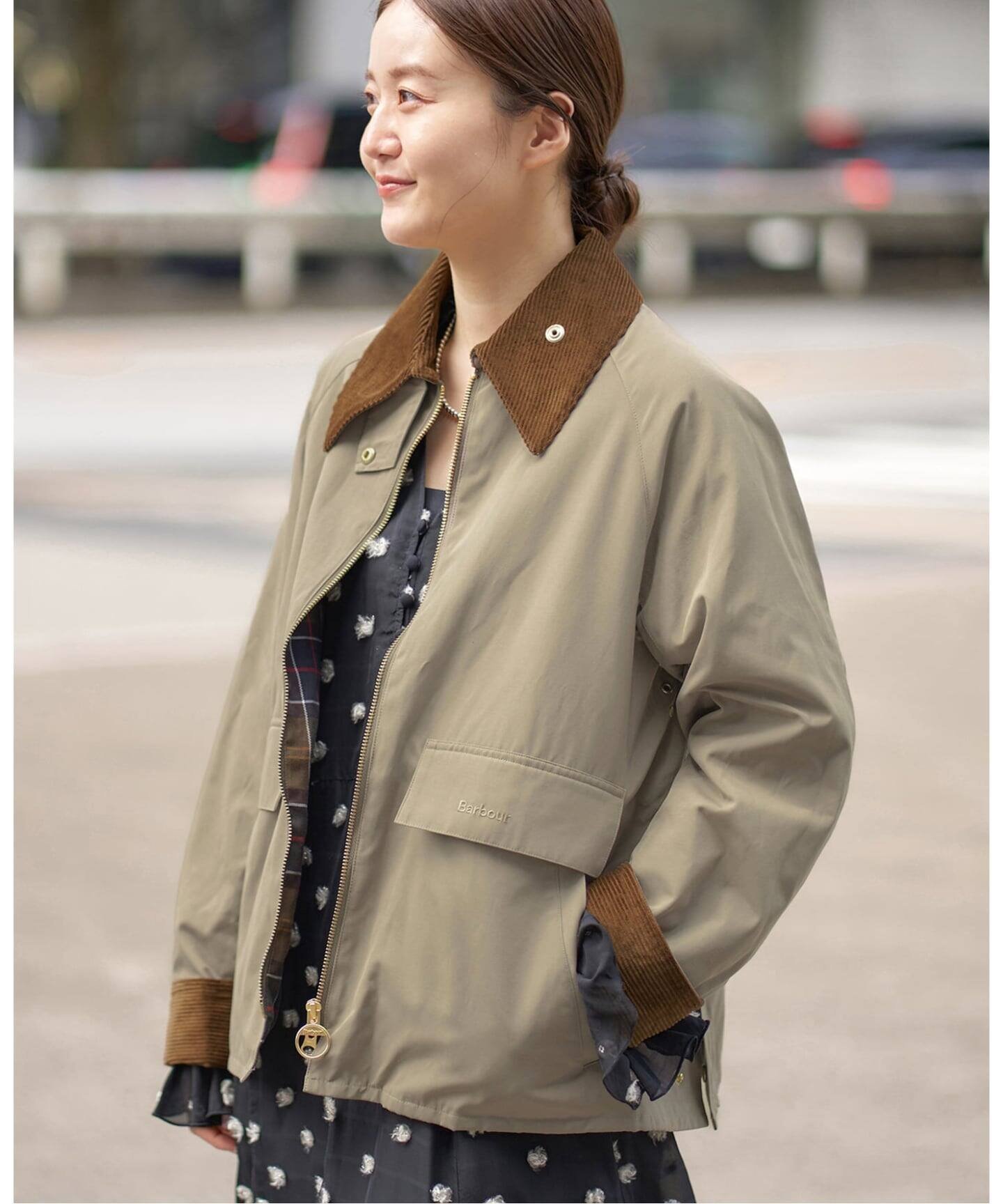 【イエナ/IENA】のBarbour/バブアー 別注 LADIES BORROWDALE/ボロウデイル ジャケット 人気、トレンドファッション・服の通販 founy(ファニー) 　ファッション　Fashion　レディースファッション　Fashion for Women　アウター　Coat / Outerwear Collection　レディースジャケット・軽アウター　Jackets　コーデュロイ　Corduroy, Cord Fabric　ジップ　Zip, Zipper　ジャケット　Jacket, Outerwear　トレンド　Trend, Trending Now　人気　Popular, Best Seller　バランス　Balance, Style Balance　ピーチ　Peach, Soft Touch　フロント　Front, Front Design　ベスト　Vest, Waistcoat　別注　Limited Edition, Custom Order　 other-1|ID: prp329100004697478 ipo3291000000034510602