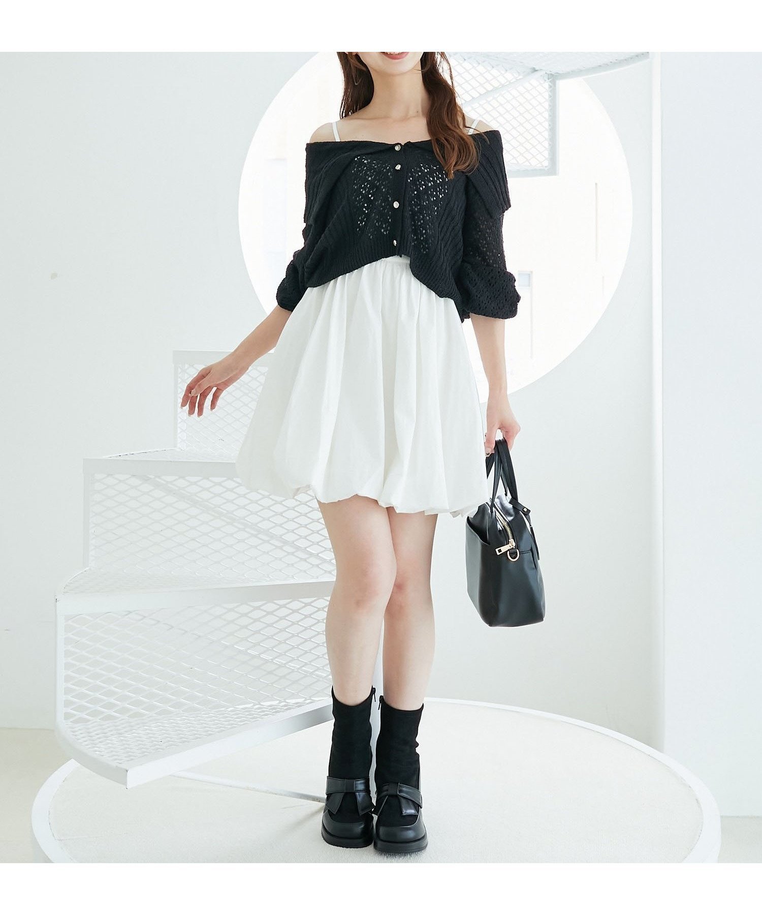 【マジェスティック レゴン/MAJESTIC LEGON】のカーデ×バルーンキャミワンピセット インテリア・キッズ・メンズ・レディースファッション・服の通販 founy(ファニー) 　ファッション　Fashion　レディースファッション　Fashion for Women　ワンピース　Dresses　キャミソールワンピース　Camisole Dresses　カーディガン　Cardigan, Knitwear　ガーリー　Girly, Feminine Style　キャミワンピース　Cami Dress, Slip Dress　ショート　Short, Short Length　ダウン　Down, Puffer　トレンド　Trend, Trending Now　ハーフ　Half, Half-Length　バランス　Balance, Style Balance　バルーン　Balloon, Balloon Silhouette　ビッグ　Big, Oversized　ルーズ　Loose, Oversized　再入荷　Restock / Back in Stock　おすすめ　Recommended / Our Picks　ブラック|ID: prp329100004697500 ipo3291000000033954036