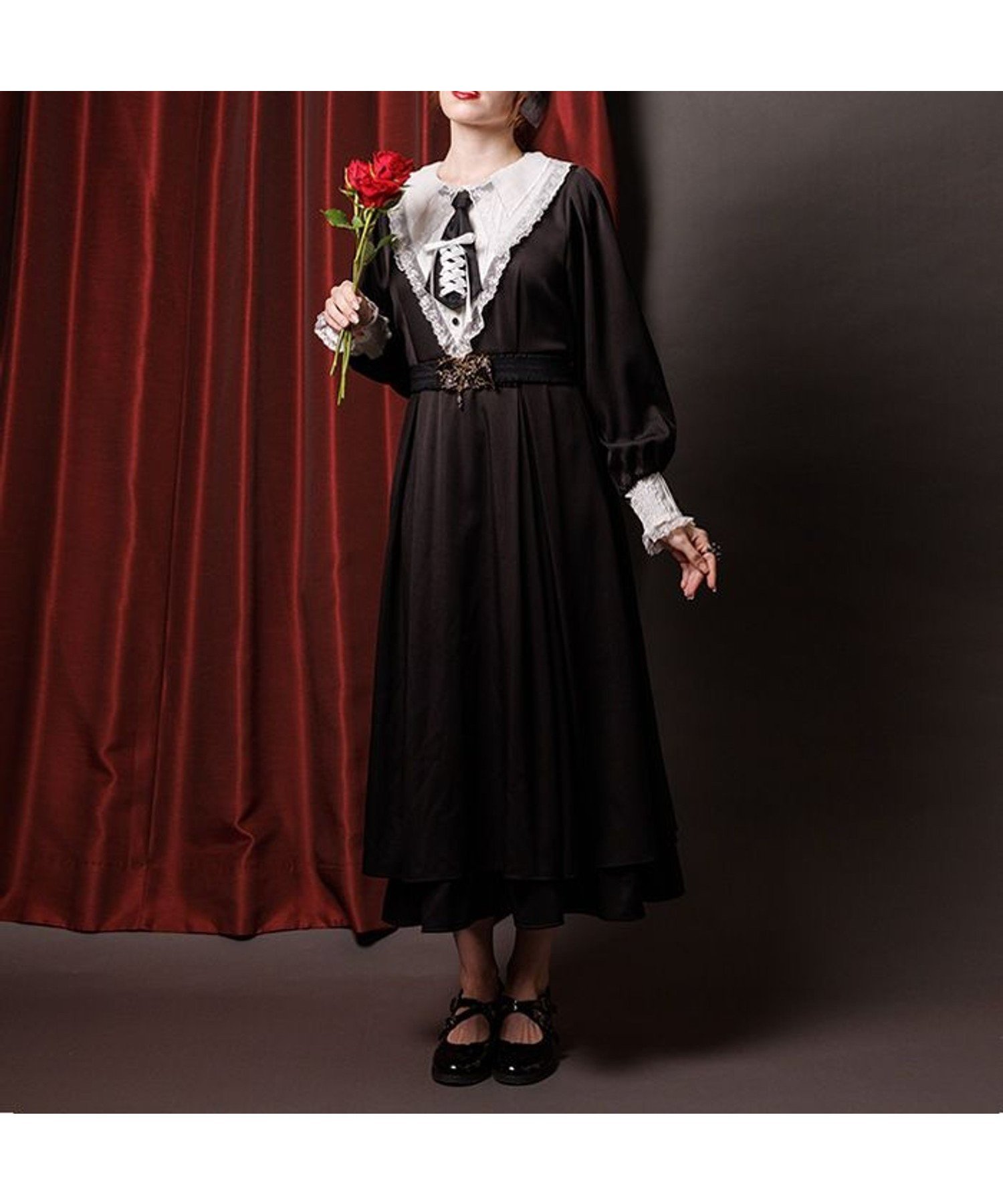 【アクシーズファム/axes femme】のルリジューズレースアップワンピース インテリア・キッズ・メンズ・レディースファッション・服の通販 founy(ファニー) 　ファッション　Fashion　レディースファッション　Fashion for Women　ワンピース　Dresses　おすすめ　Recommended / Our Picks　オーガンジー　Organza Fabric　カフス　Cuff Design　クラシカル　Classical, Vintage-Inspired　シャーリング　Shirring, Ruched　ブロッキング　Color Blocking, Panel Design　リボン　Ribbon, Bow　レース　Lace, Lace Fabric　秋　Autumn　黒|ID: prp329100004697538 ipo3291000000033990792