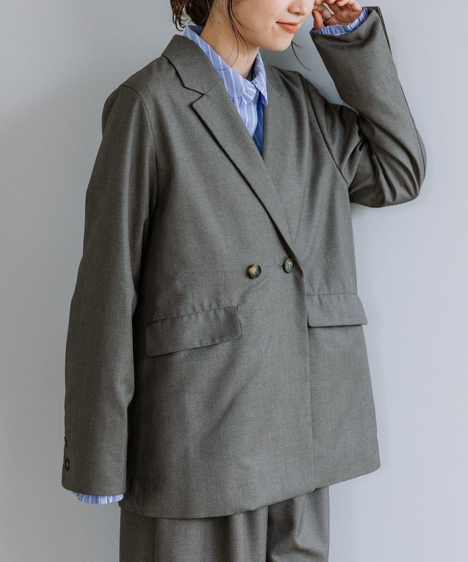 【プードゥドゥ/POU DOU DOU】のダブルブレストテーラードジャケット インテリア・キッズ・メンズ・レディースファッション・服の通販 founy(ファニー) 　ファッション　Fashion　レディースファッション　Fashion for Women　アウター　Coat / Outerwear Collection　レディースジャケット・軽アウター　Jackets　テーラードジャケット / 通勤・きれいめスタイル　Tailored Jackets & Blazers　クラシック　Classic, Timeless Style　シンプル　Simple, Minimal　スマート　Smart, Elegant　セットアップ　Set-Up, Coordinated Outfit　ダブル　Double, Double-Breasted　チェック　Check, Plaid, Tartan　ポケット　Pocket, Pocket Detail　リラックス　Relax, Relaxed Fit　ダークグレー|ID: prp329100004697554 ipo3291000000033921706