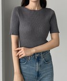 【ジュノア/JUNOAH】のLouere ボートネック半袖リブニット チャコール|ID: prp329100004697812 ipo3291000000033923566