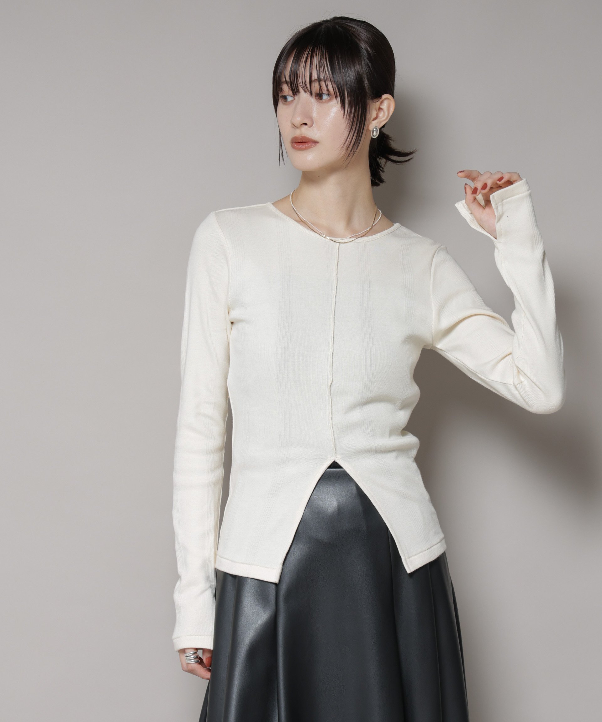 【ナノ ユニバース/nano universe】のRobert P. Miller/Prib Slit PO インテリア・キッズ・メンズ・レディースファッション・服の通販 founy(ファニー) 　ファッション　Fashion　レディースファッション　Fashion for Women　インナー　Innerwear　カットソー　Cut and Sewn Top　シンプル　Simple, Minimal　スリット　Slit, Slit Detail　タンブラー　Tumbler, Travel Mug　トレンド　Trend, Trending Now　長袖　Long Sleeve, Full Sleeve　パターン　Pattern, Design Print　フロント　Front, Front Design　ベーシック　Basic, Essential　2025年　2025　2025-2026秋冬・A/W　Autumn/Winter 2025–26 AW25–26　アイボリー7|ID: prp329100004697964 ipo3291000000033924373